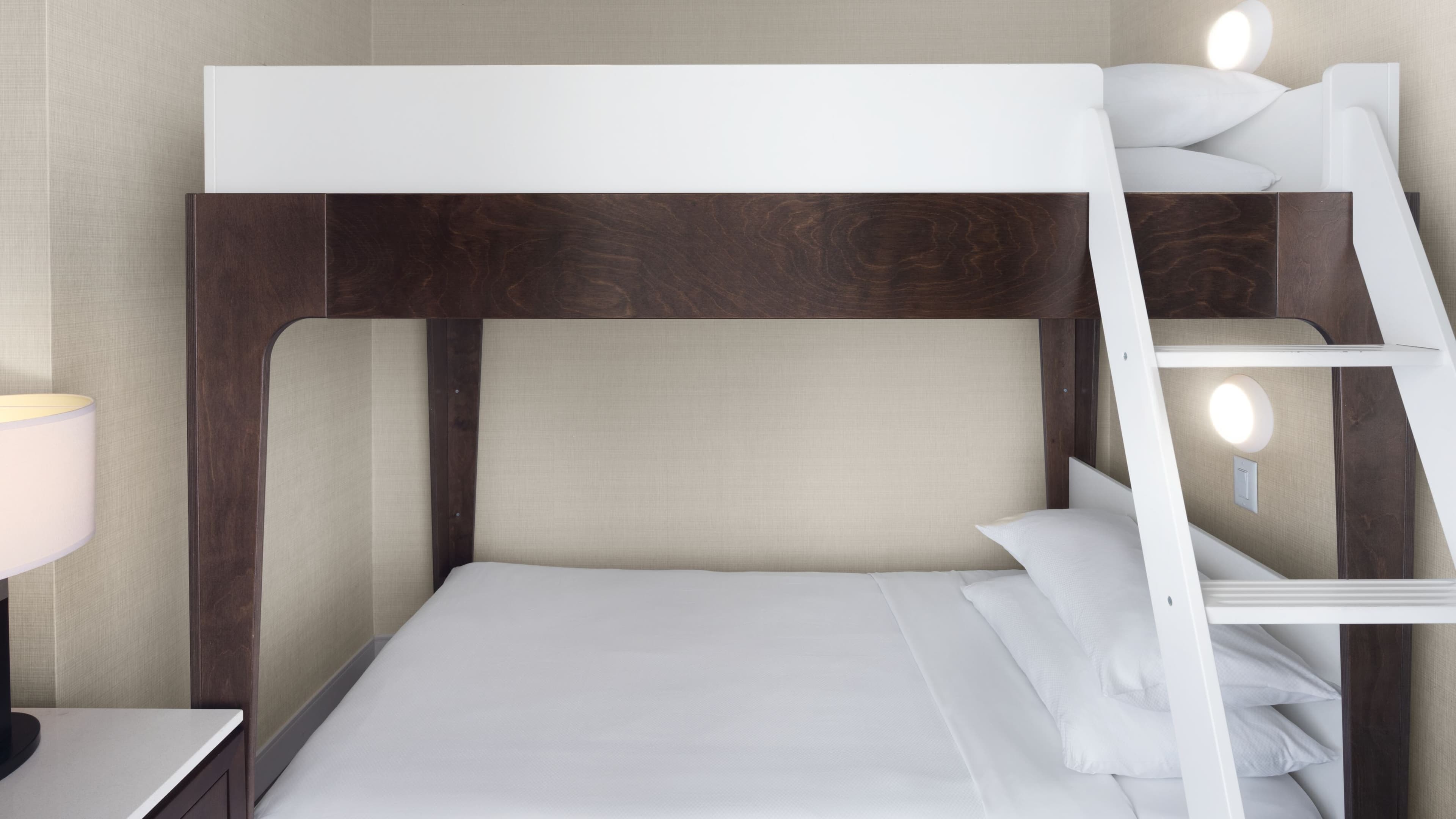 Delta Hotels Edmonton South Conference Centre — 7