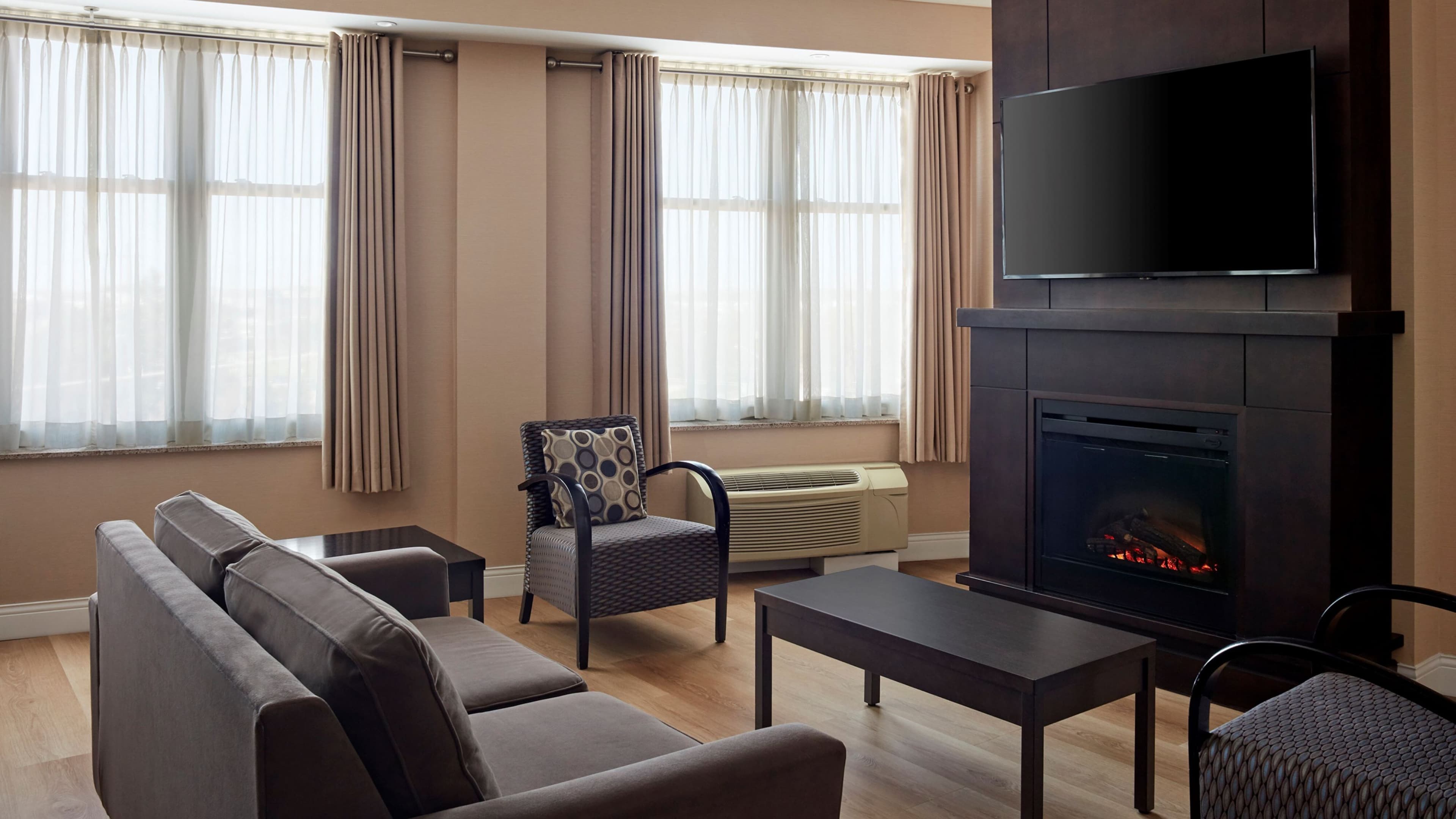 Delta Hotels Guelph Conference Centre — 6