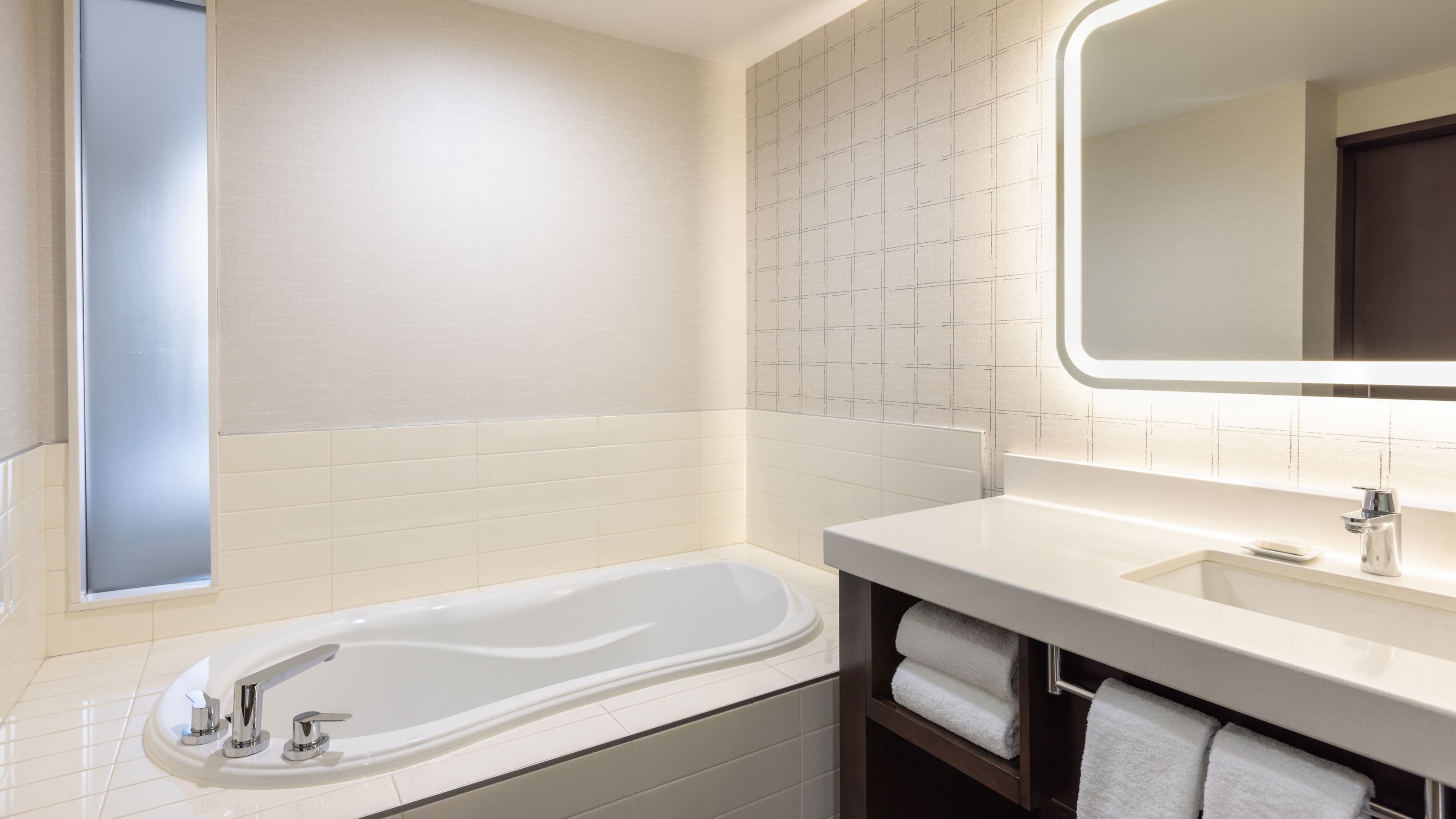 Delta Hotels Grand Okanagan Resort — 22