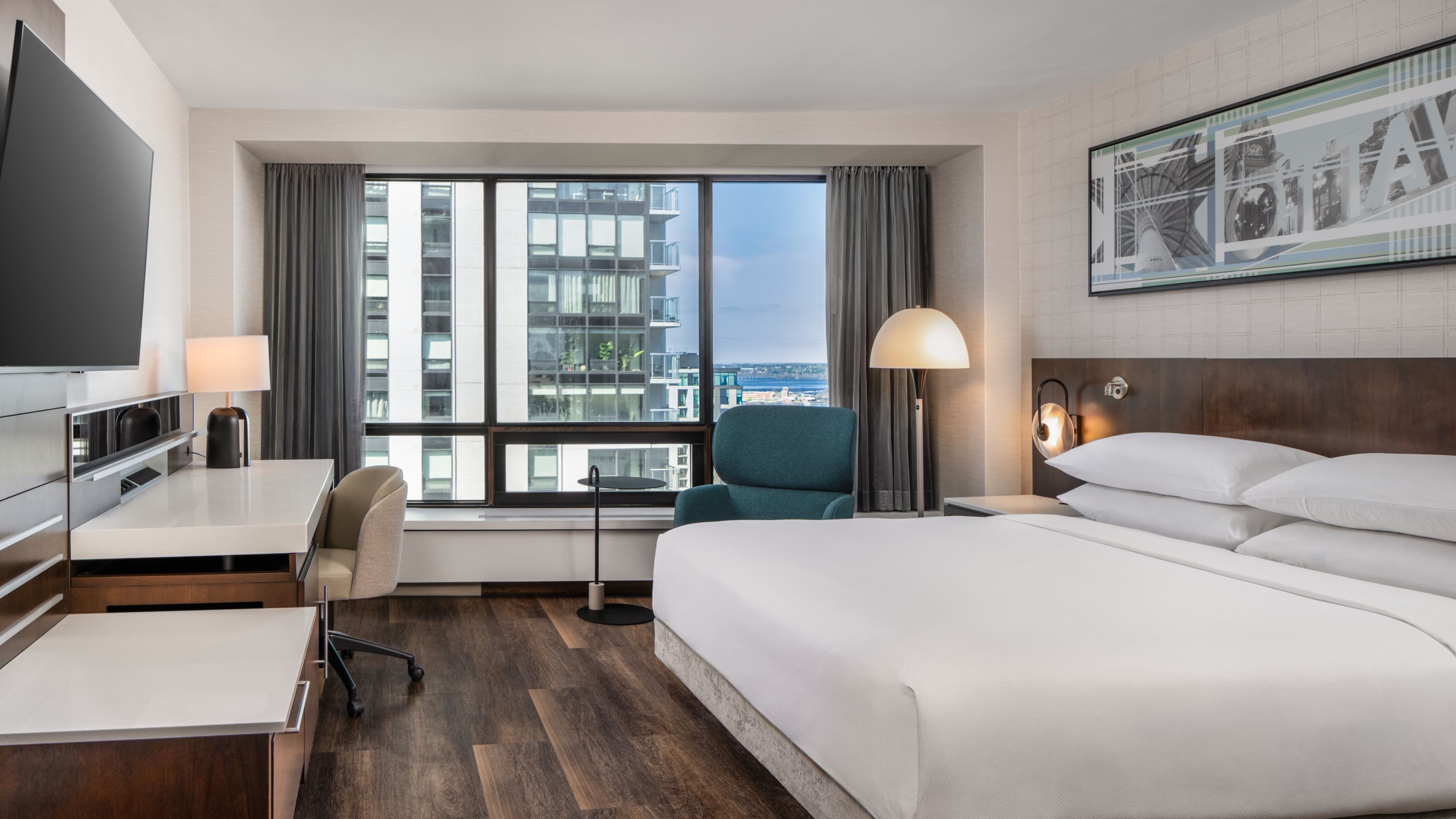 Delta Hotels Ottawa City Centre — 11
