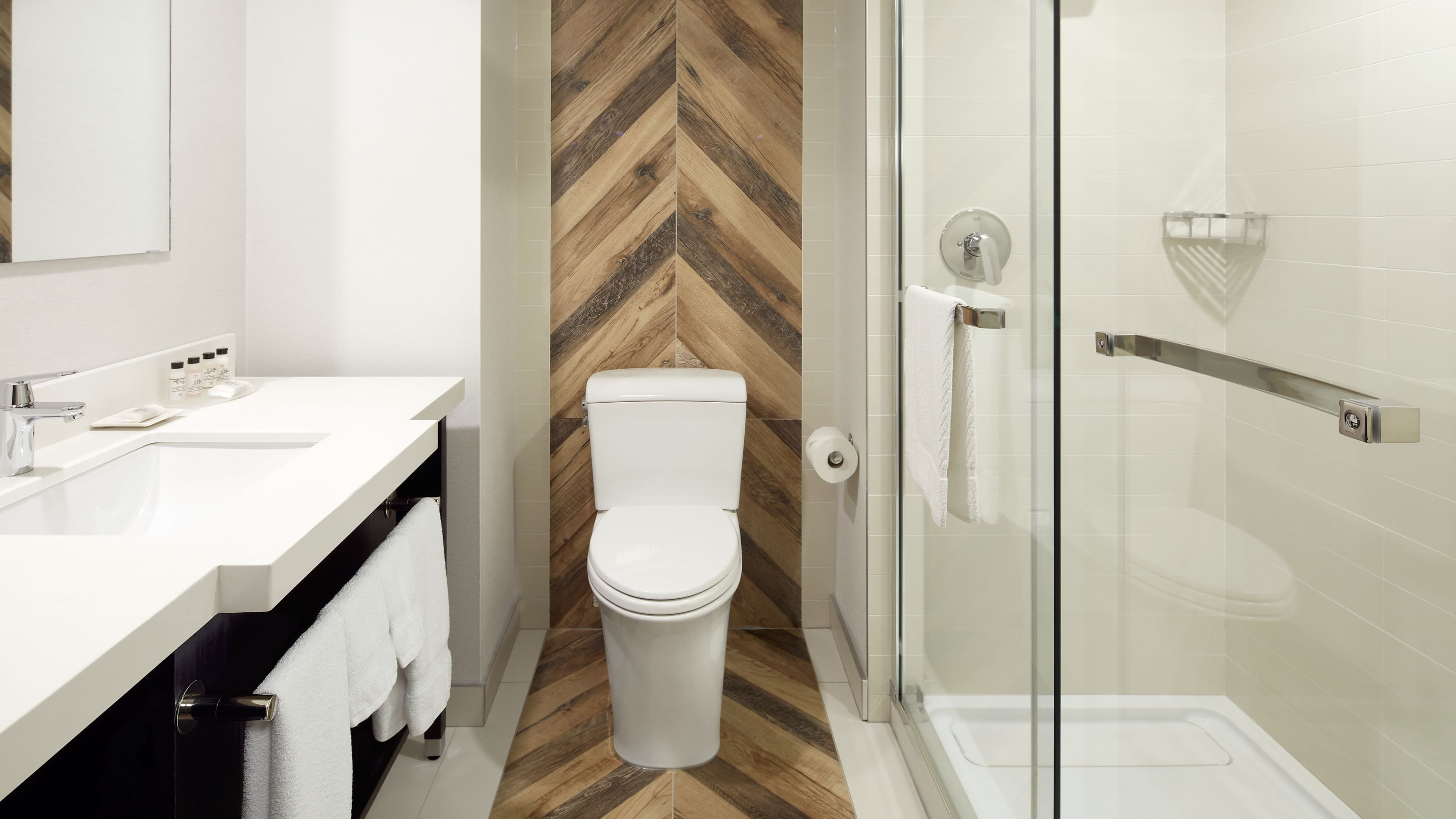 Delta Hotels Sherbrooke Conference Centre — 11