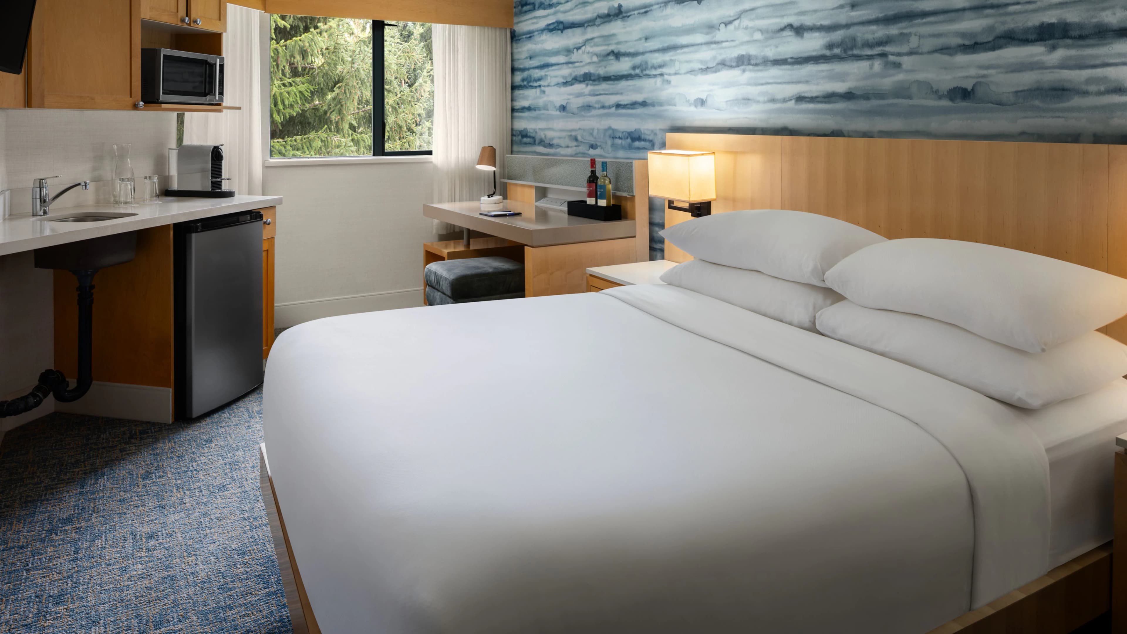 Delta Hotels Whistler Village Suites — 4