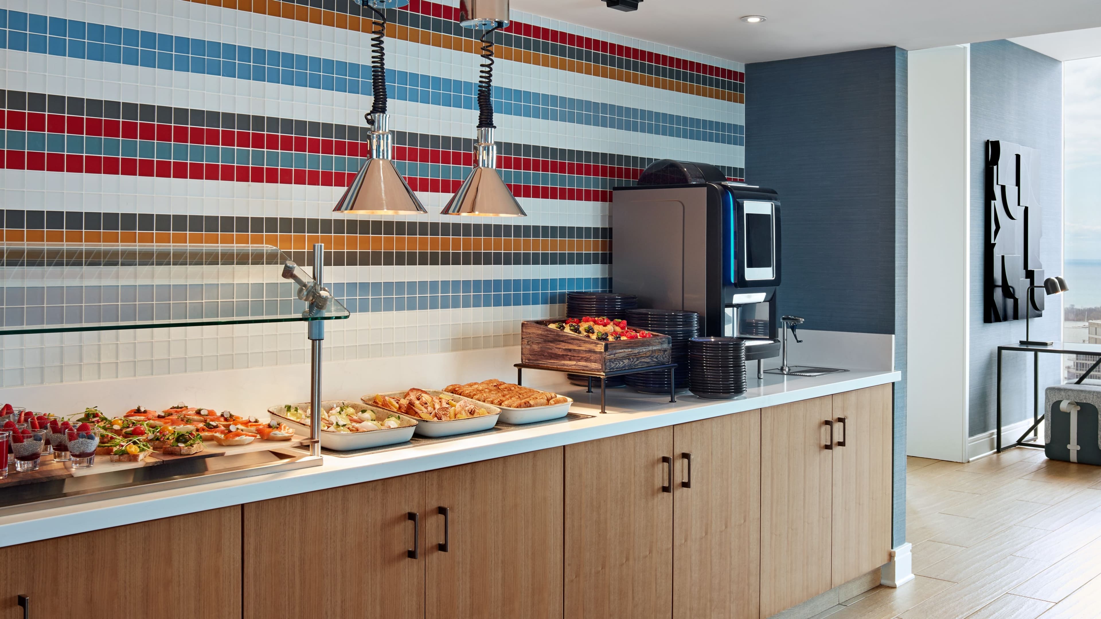 Delta Hotels Toronto — 16