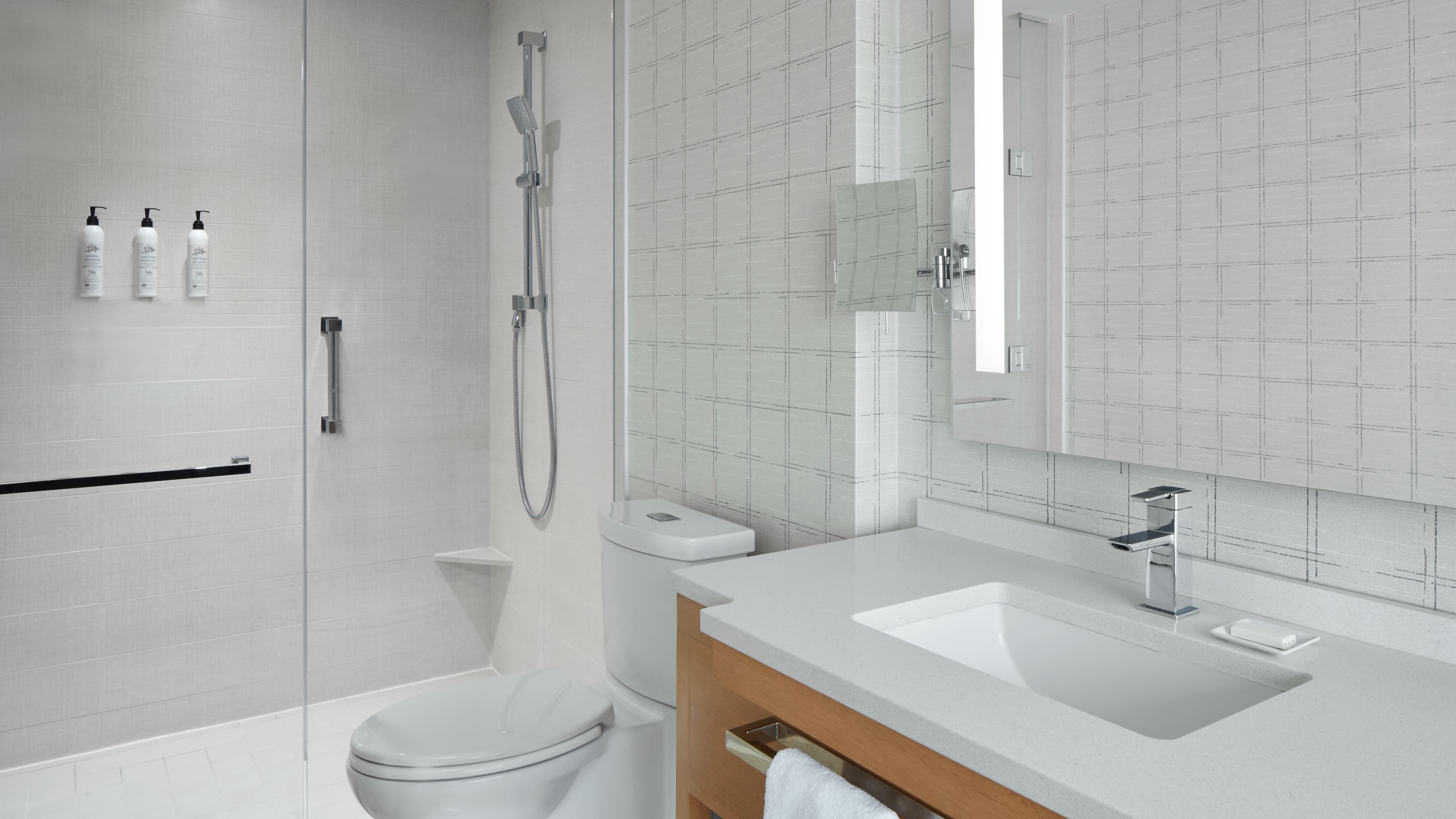 Delta Hotels Toronto — 38