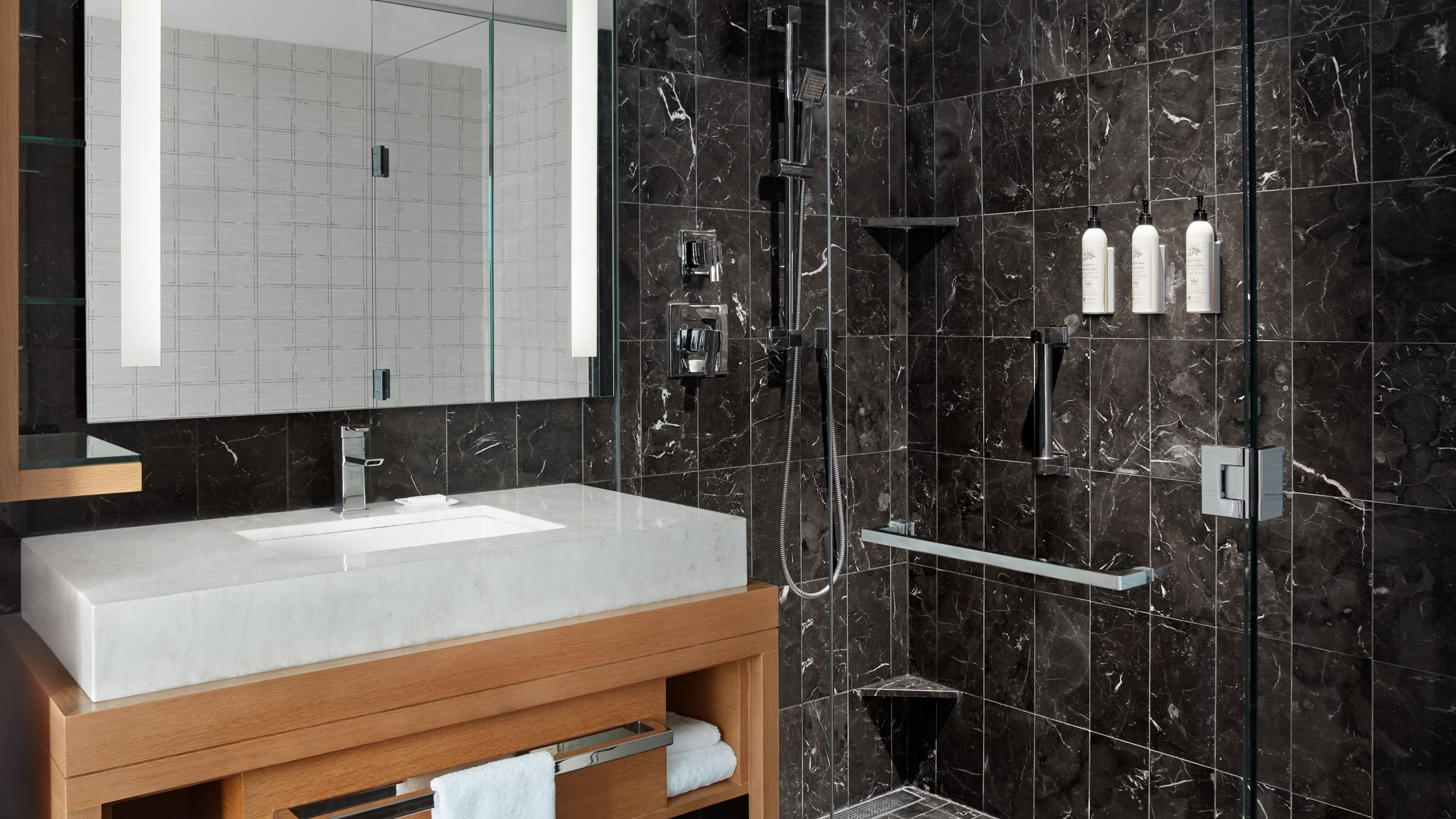 Delta Hotels Toronto — 74