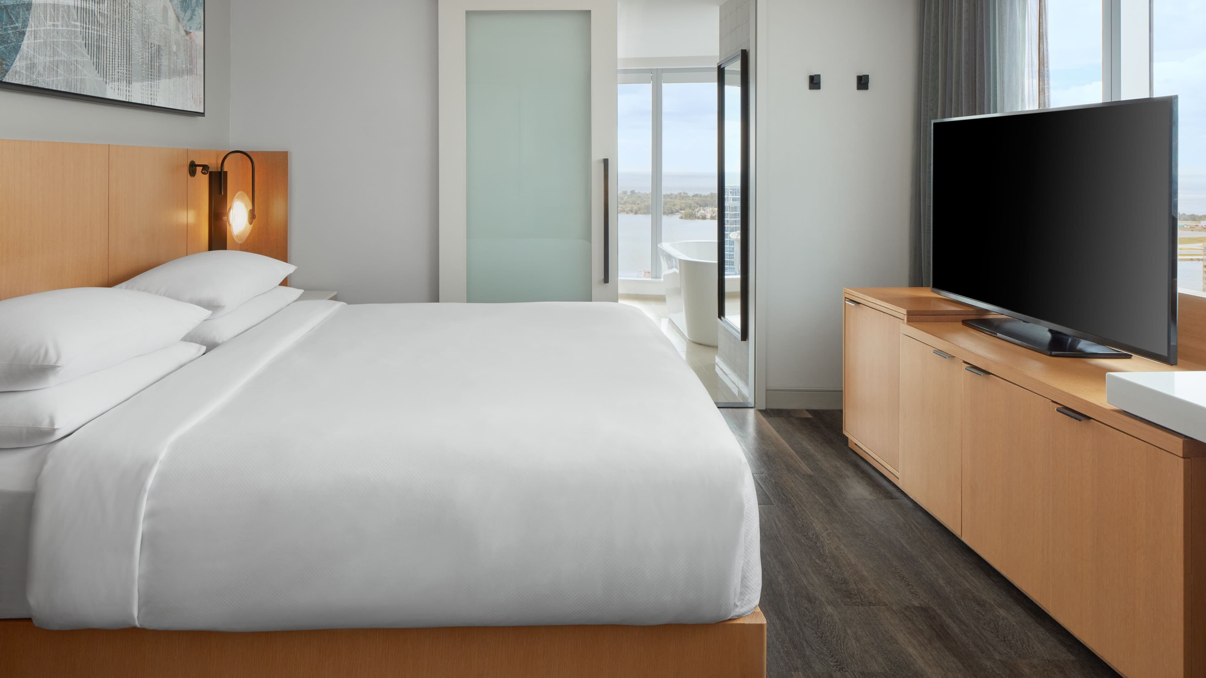 Delta Hotels Toronto — 82
