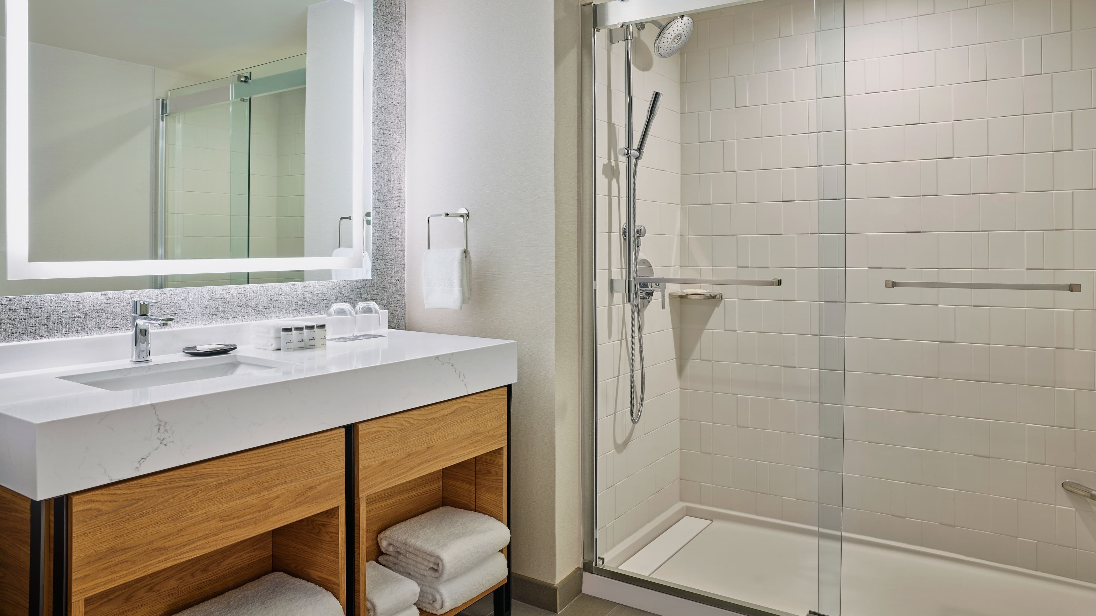 Sheraton Denver Downtown Hotel - Image 5