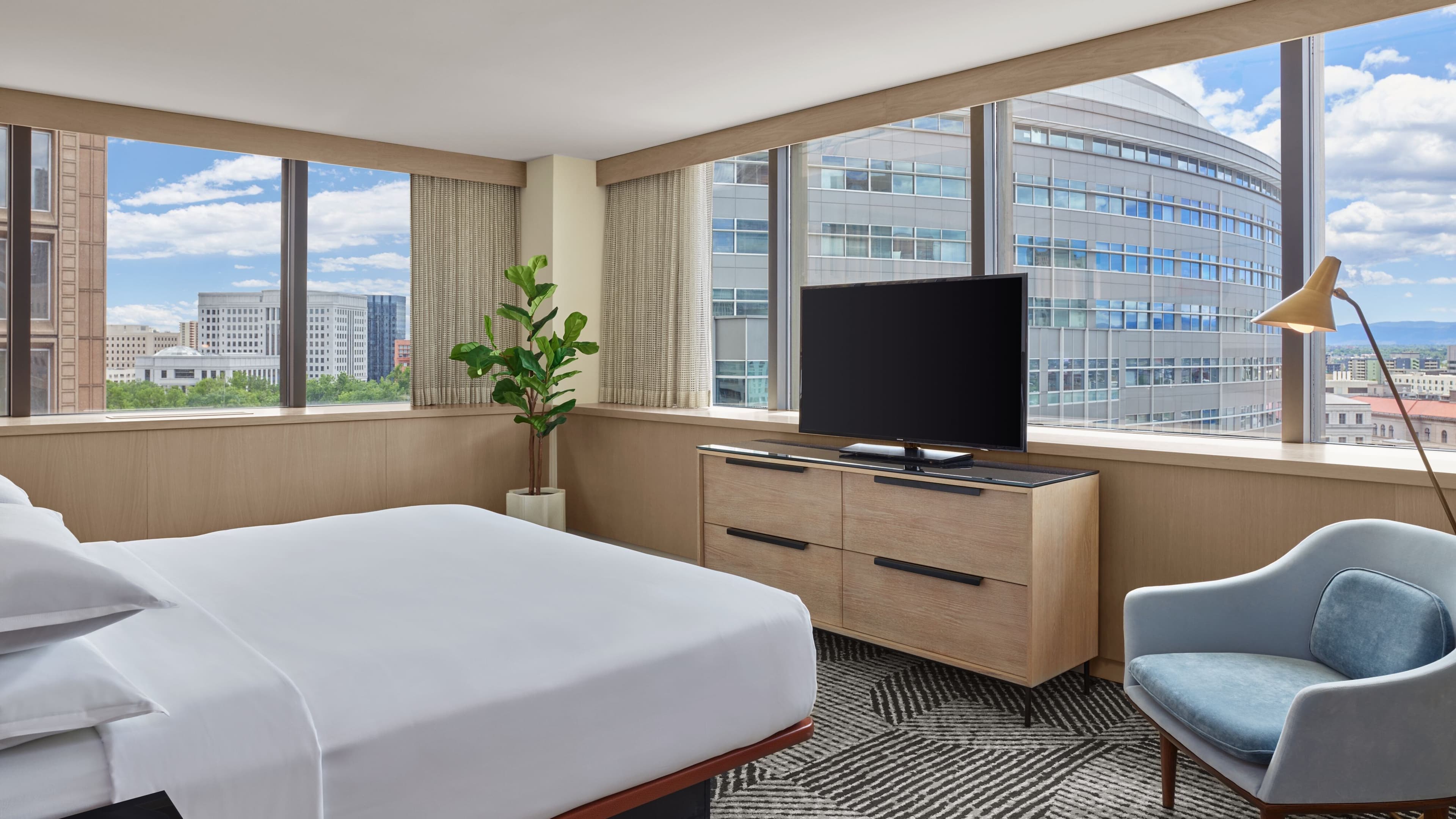Sheraton Denver Downtown Hotel — 18