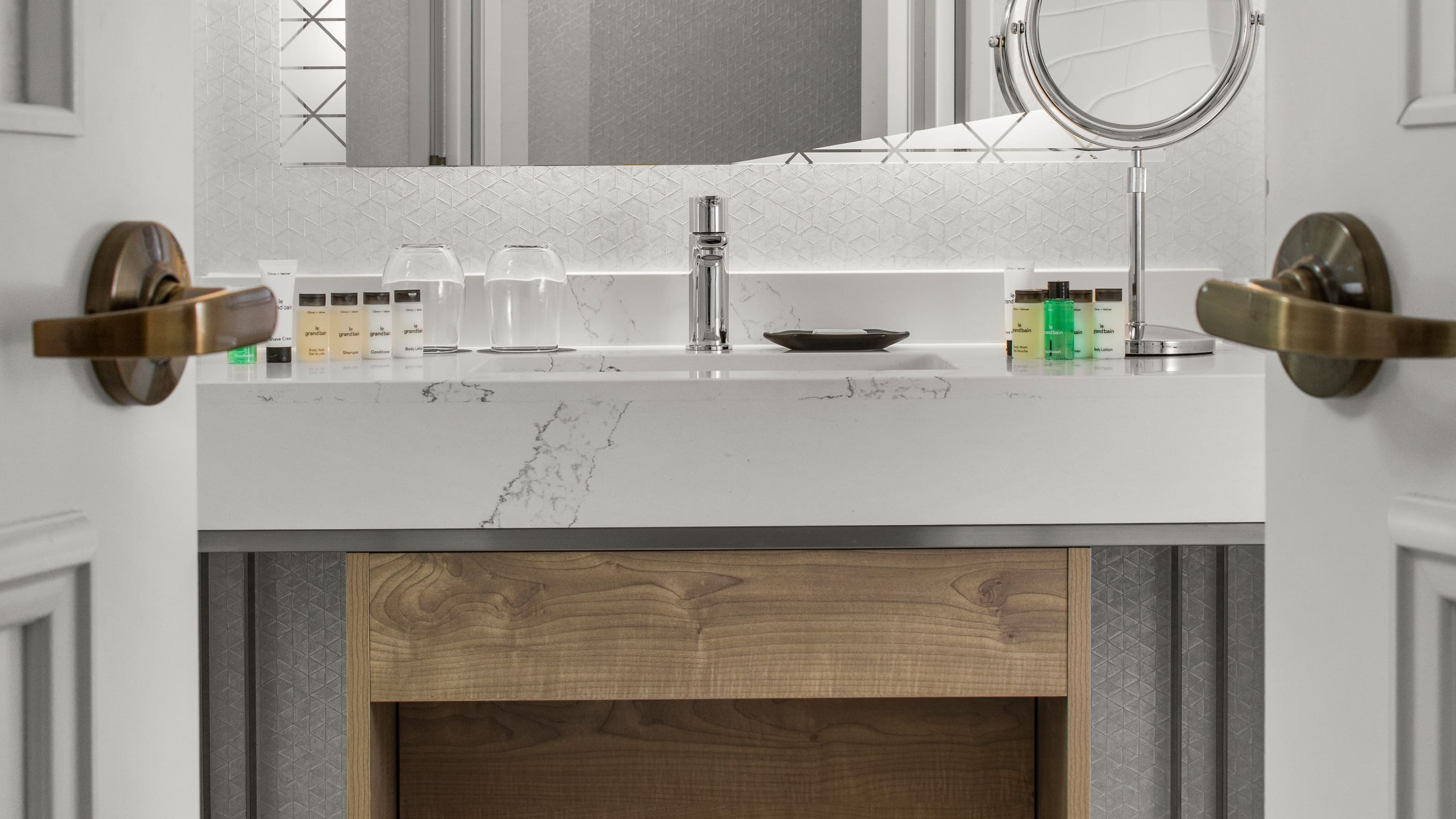 Traditional - Image 4