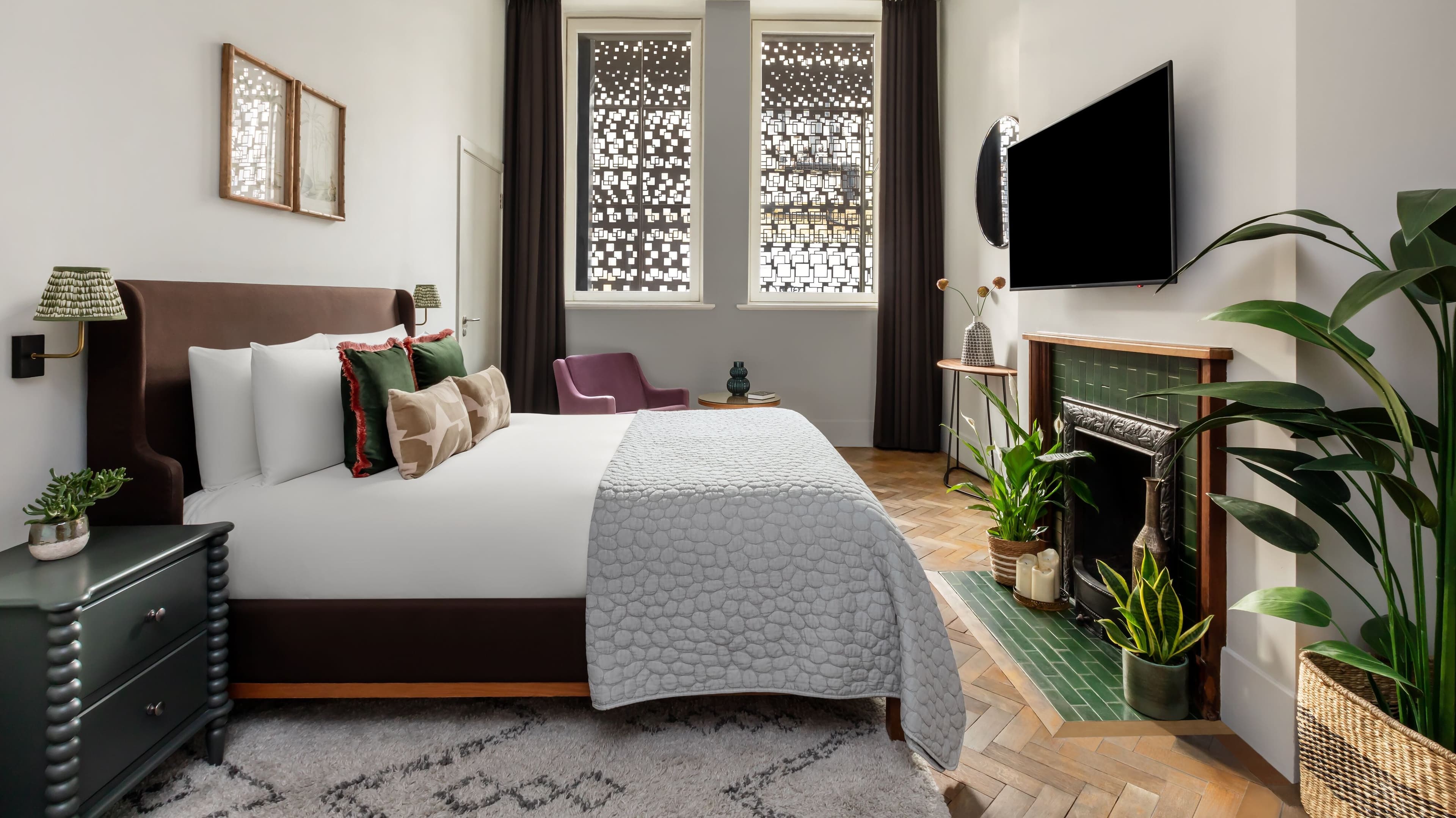 Double Room - Image 1