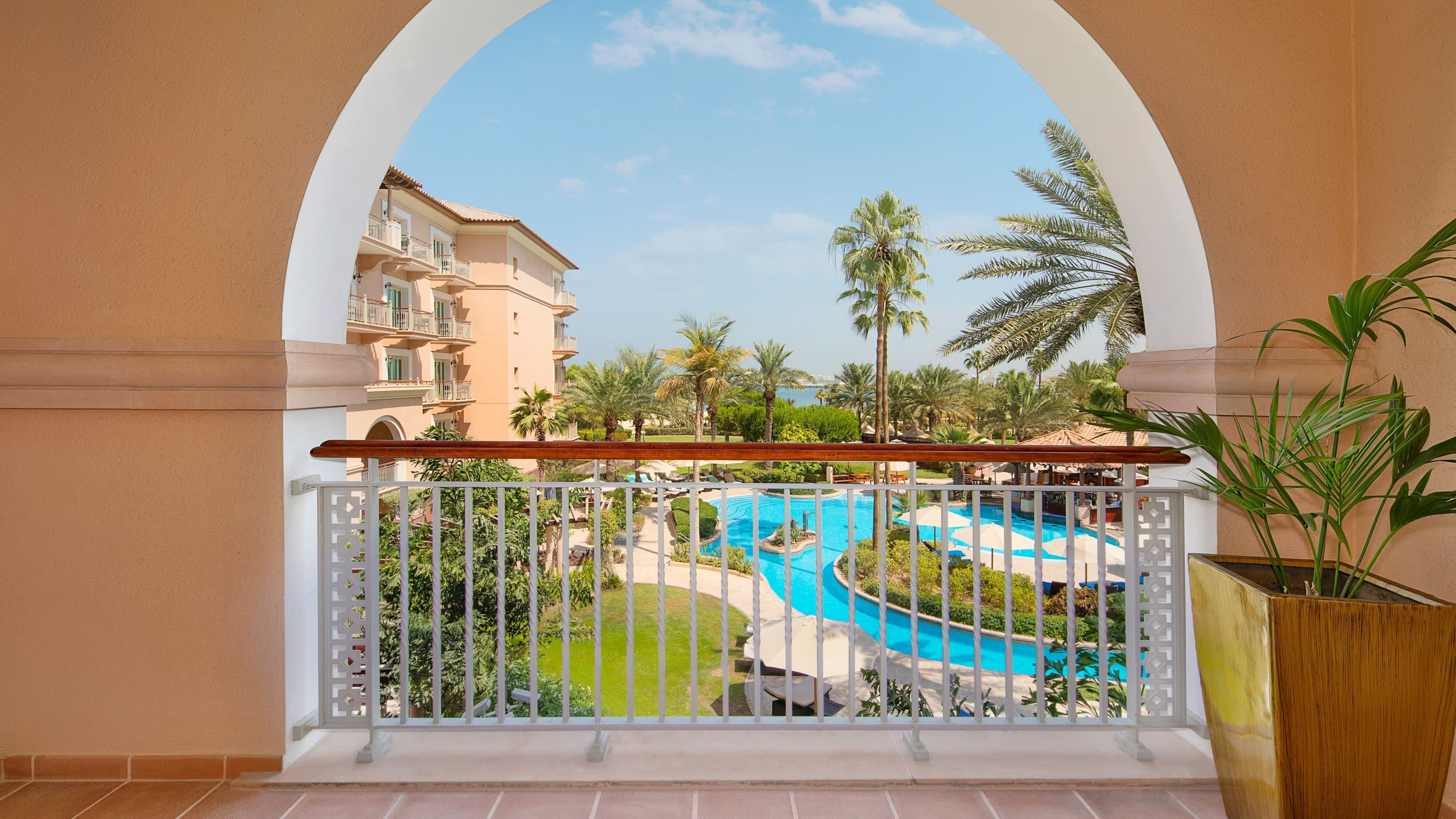 The Ritz-Carlton, Dubai - Image 5