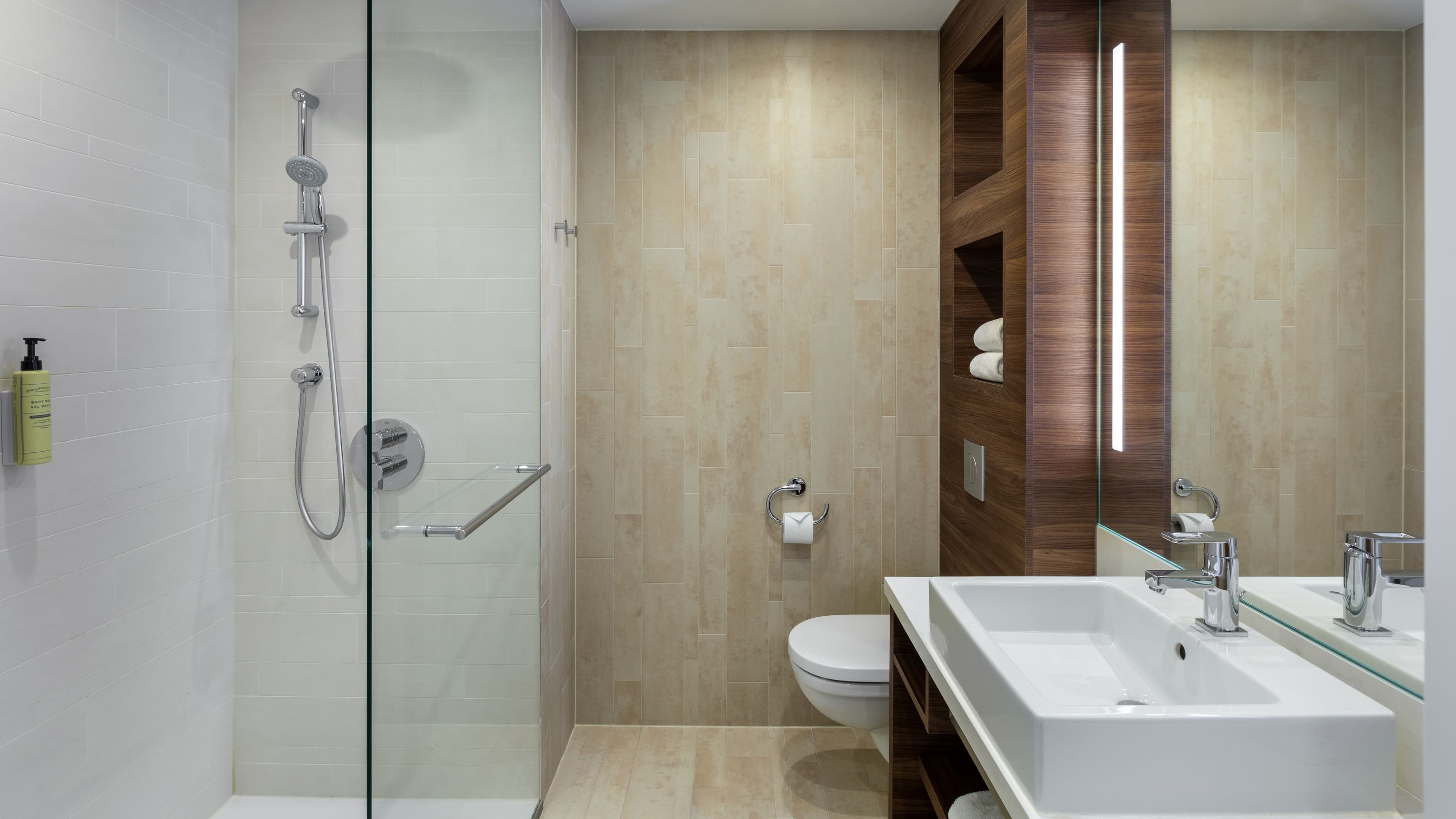 Studio King - Image 5