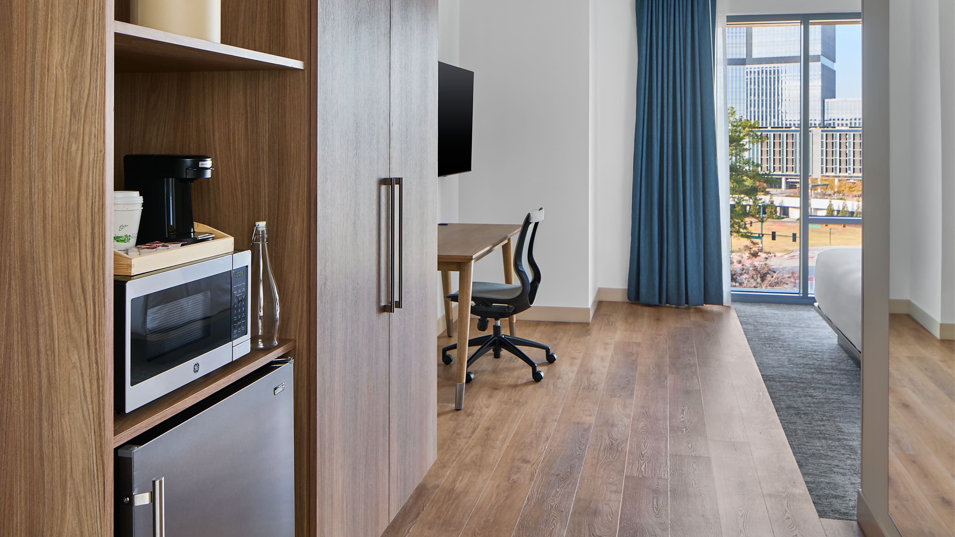 Standard - Image 4