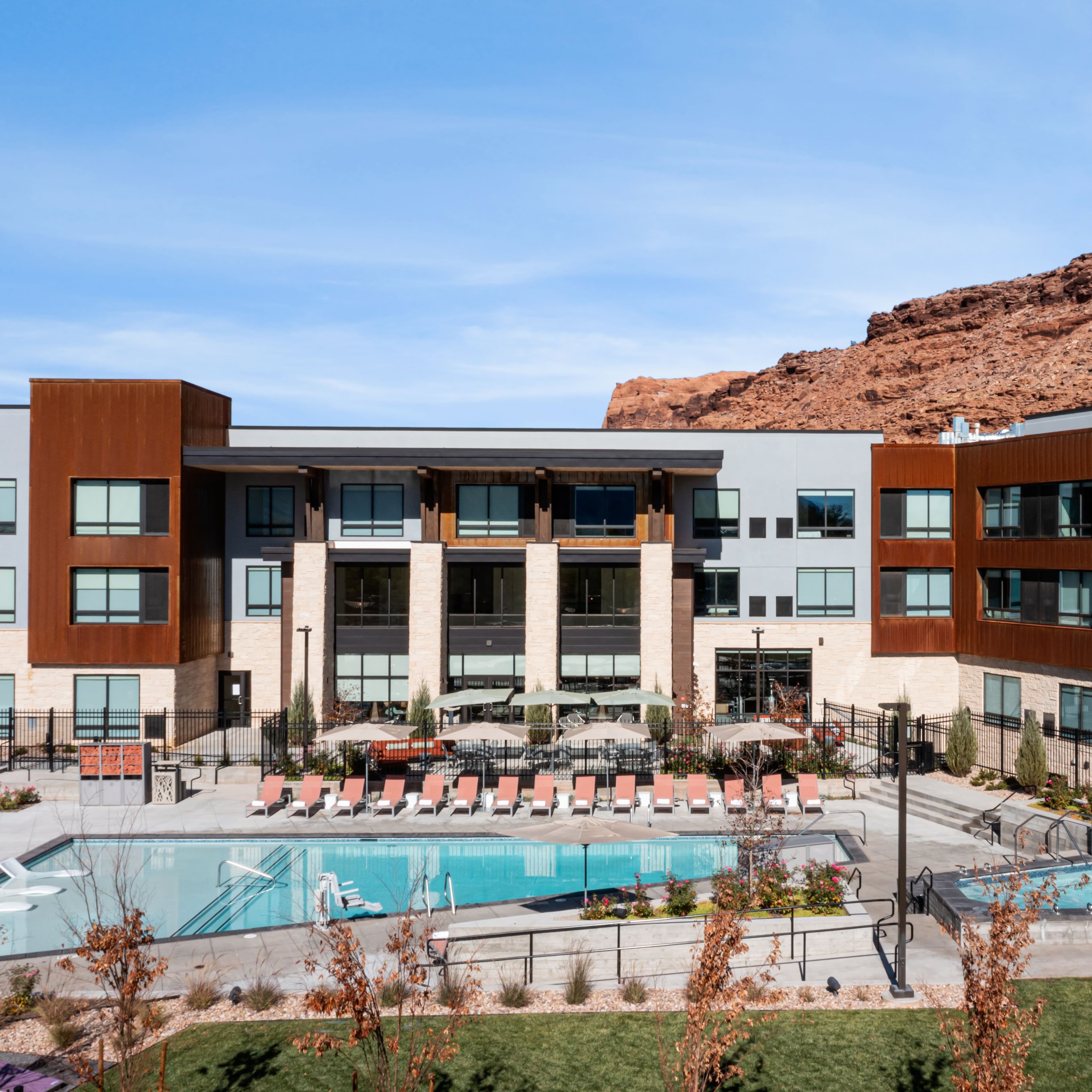 Element Moab - Image 1