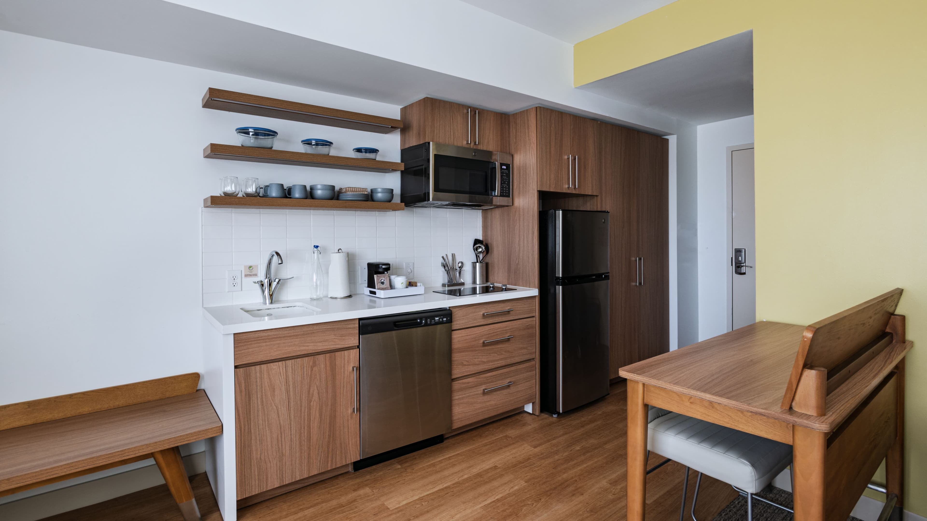 Element Dallas Las Colinas - Image 5