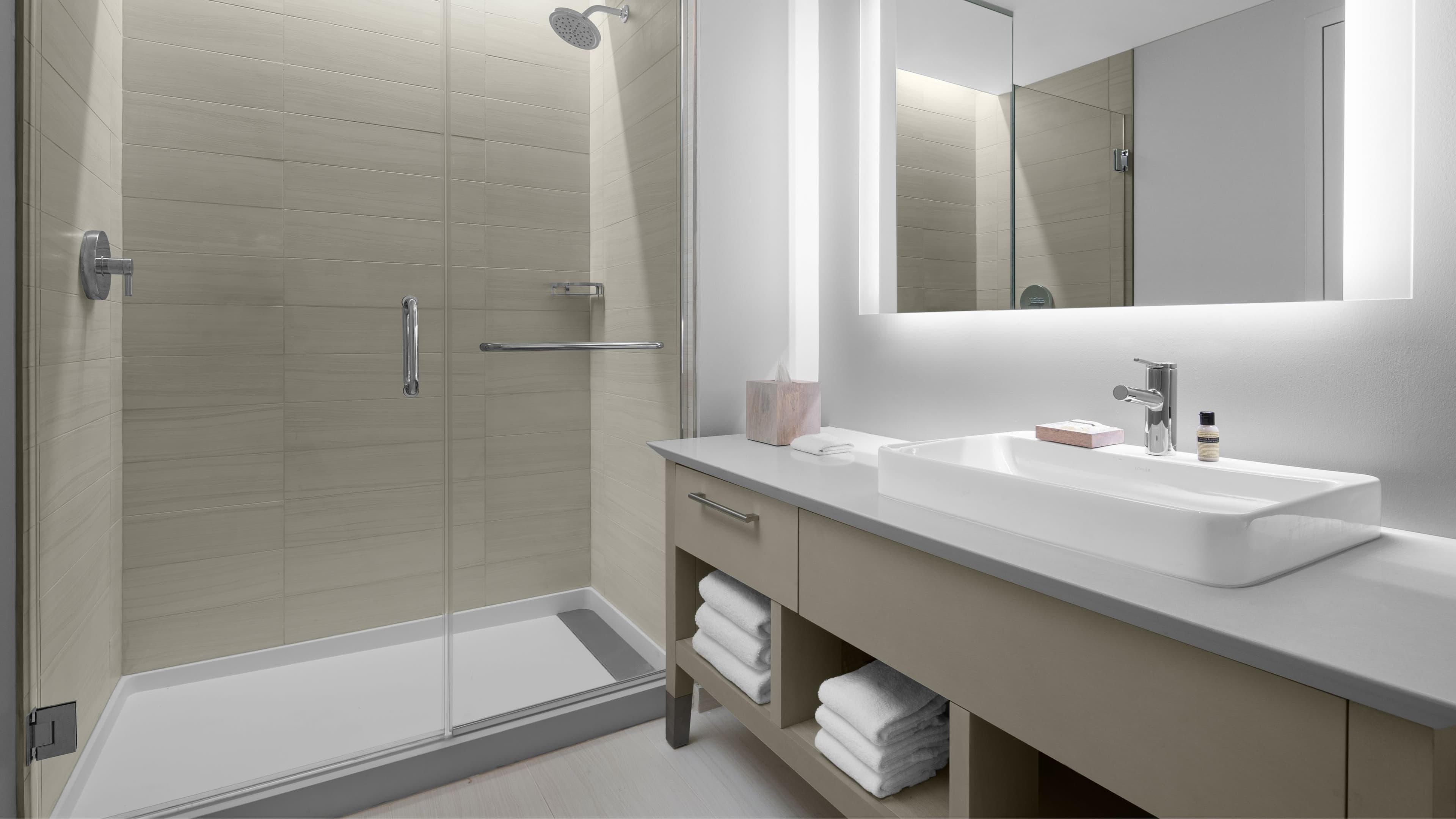 Element Miami Brickell - Image 4