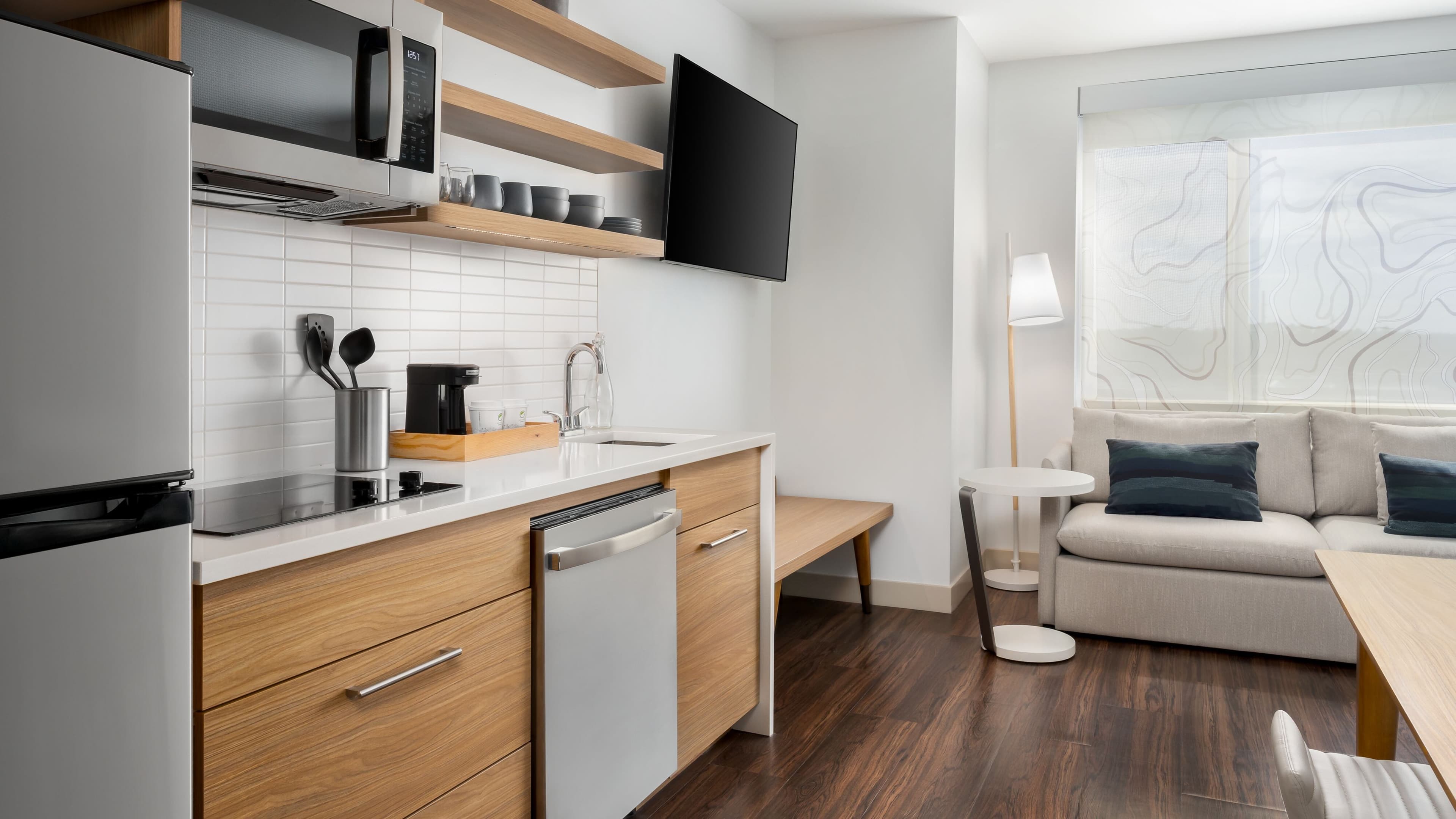 Element Savannah Midtown — 12