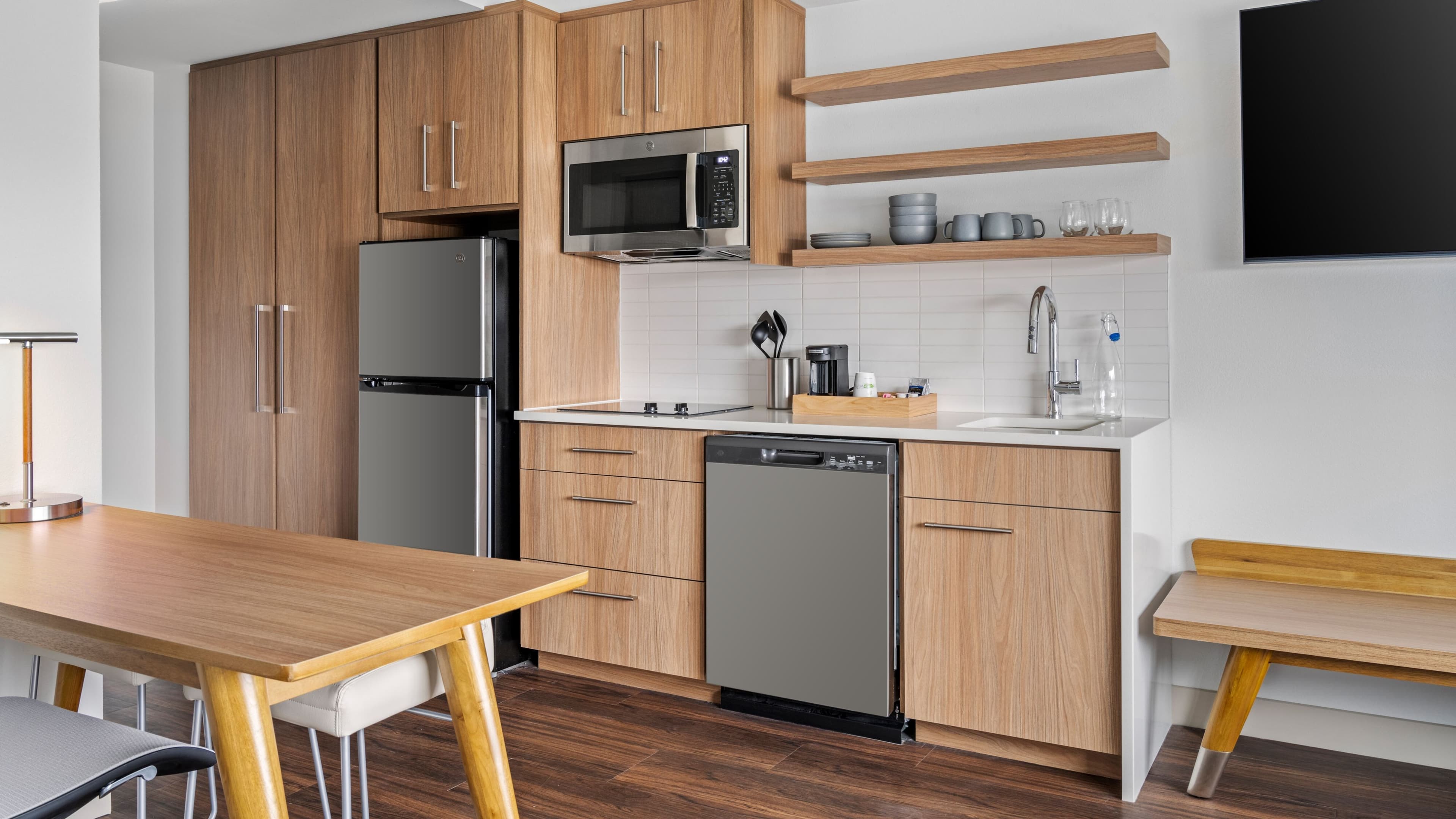 Element Springfield South — 9