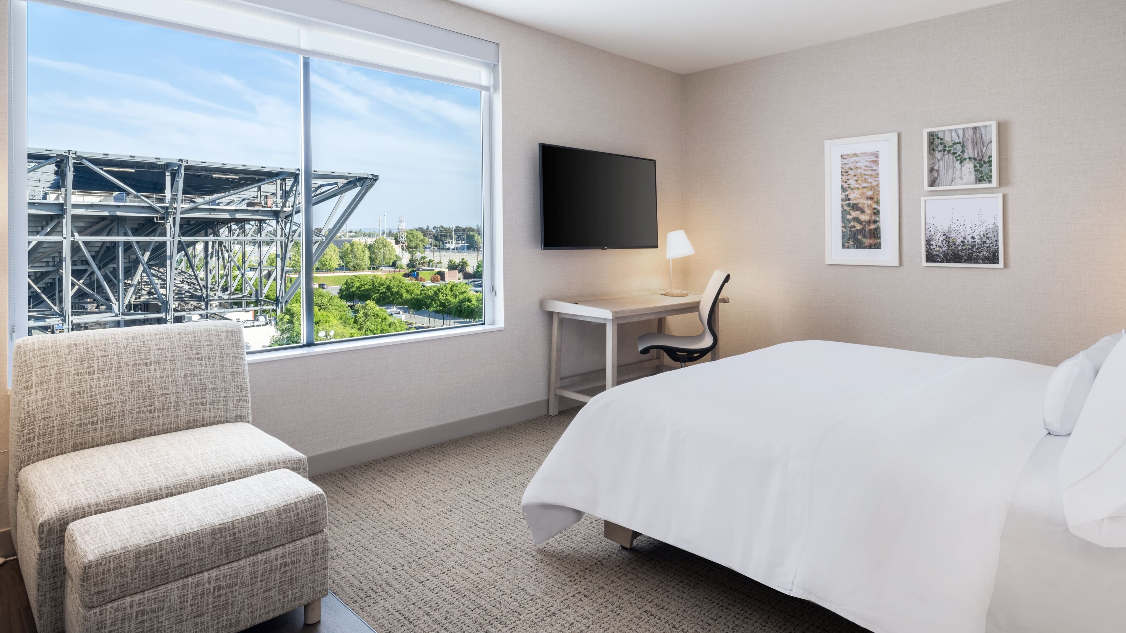 King Studio - Image 1