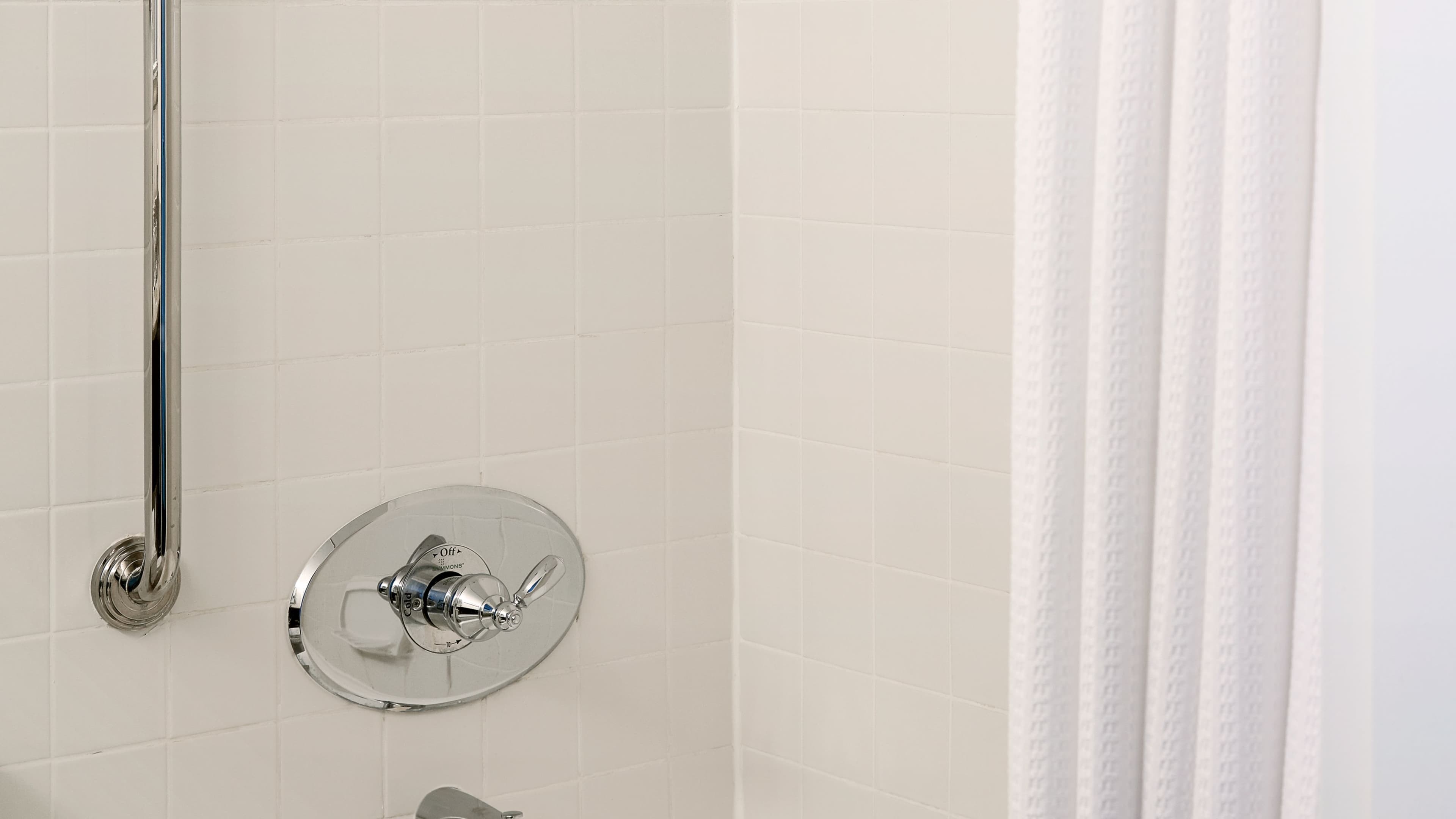 2 Double Beds - Image 7