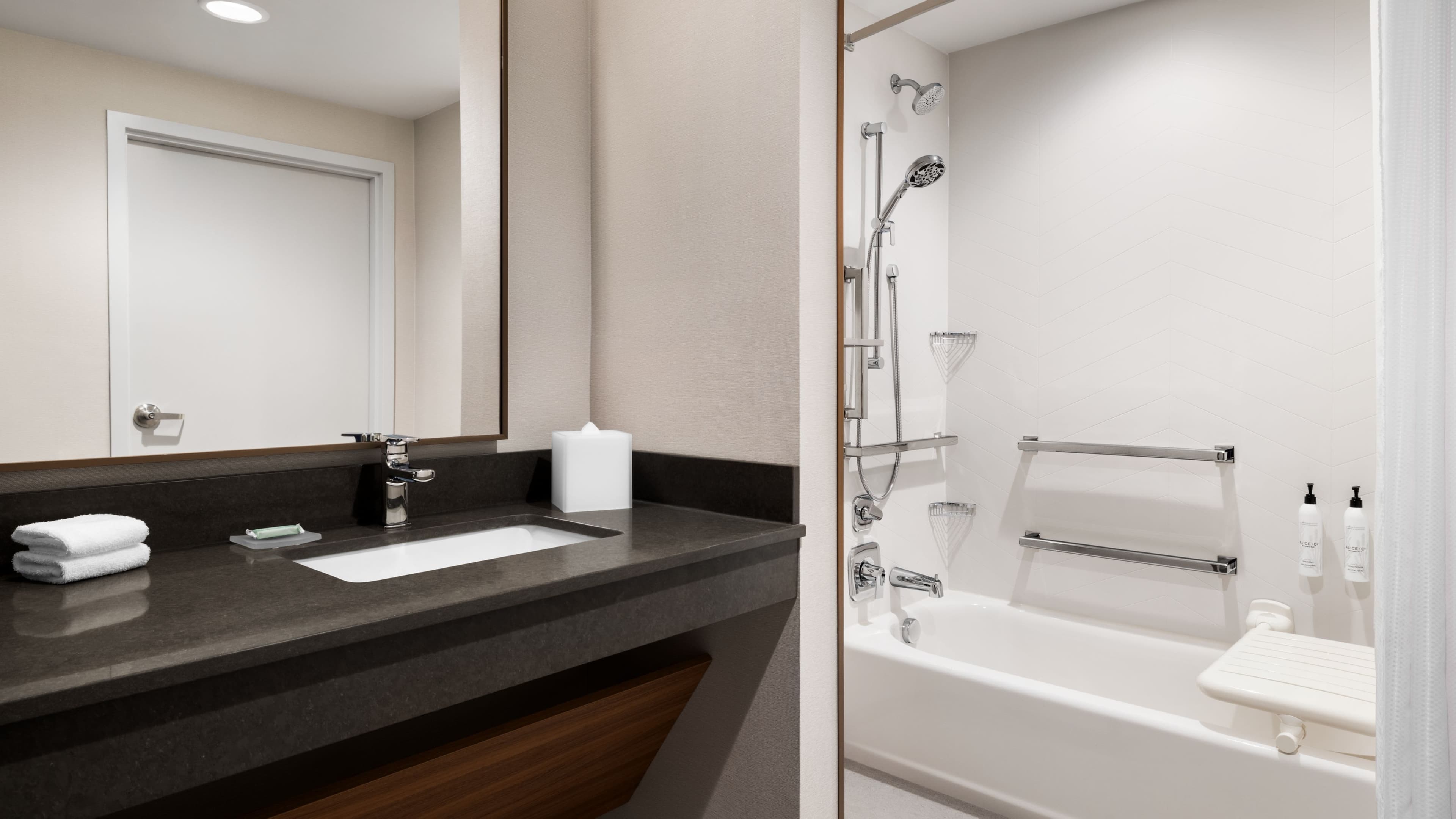 Fairfield Inn & Suites Bethlehem PA — 7