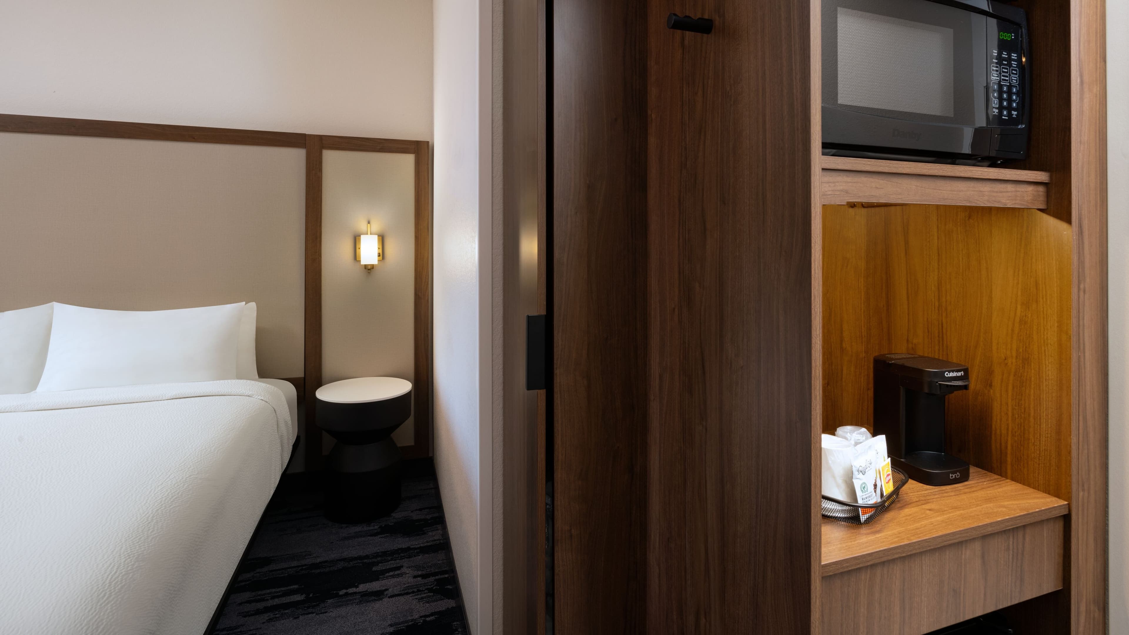 Fairfield Inn & Suites Albuquerque Uptown - Image 4