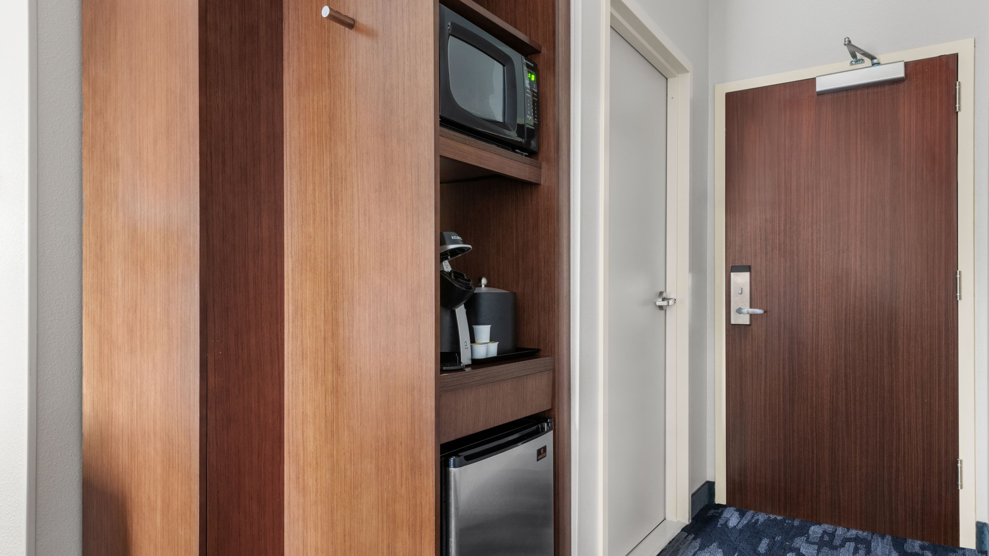 Fairfield Inn & Suites Alexandria - Image 4