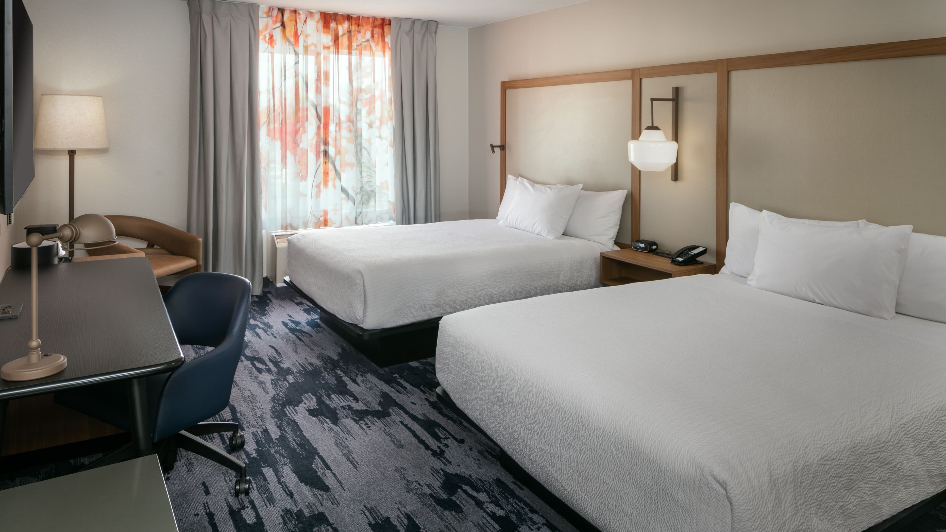 Fairfield Inn & Suites Anchorage Midtown — 14