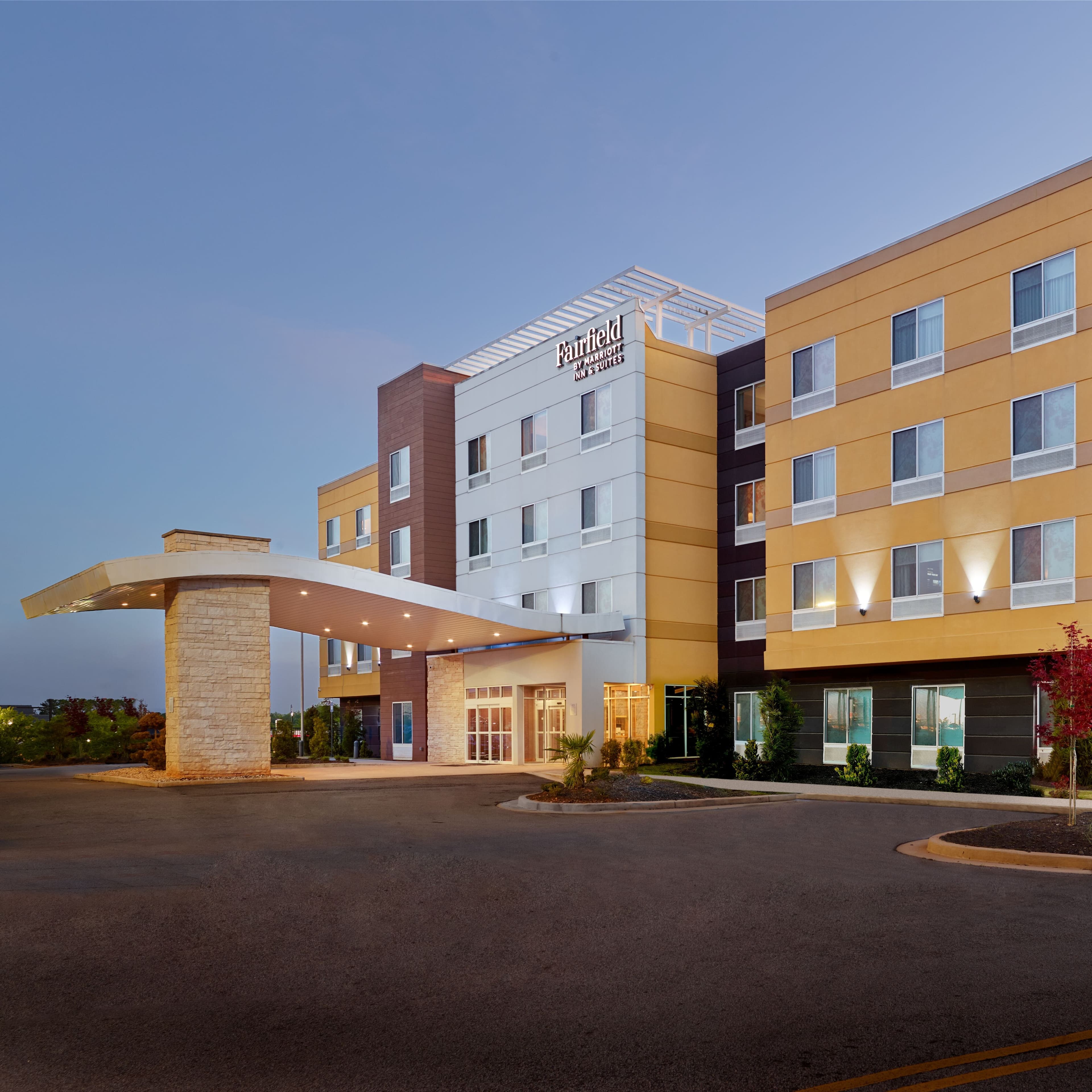 Fairfield Inn & Suites Locust Grove I-75 South - Image 1