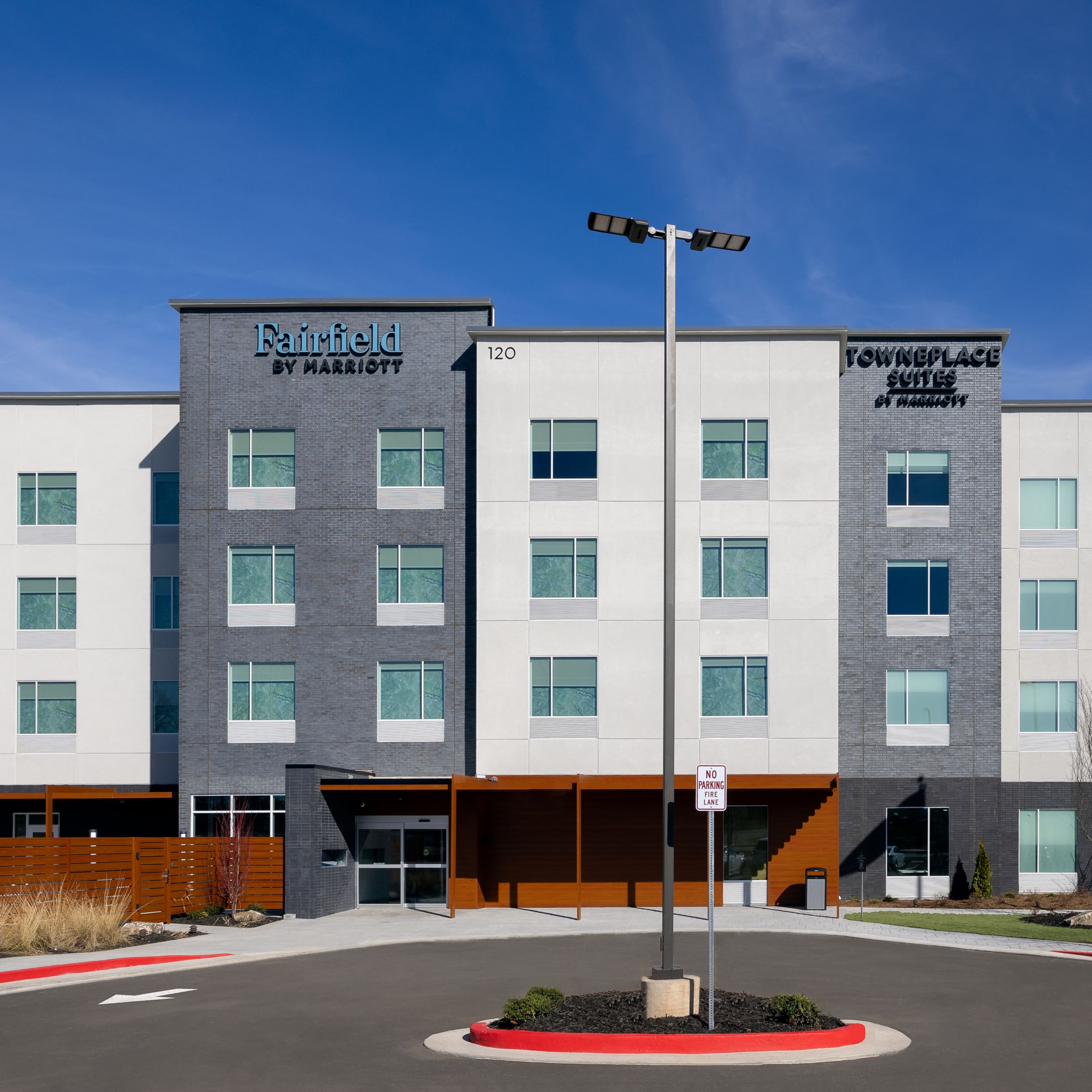 Fairfield Inn & Suites Canton Riverstone Parkway - Image 1
