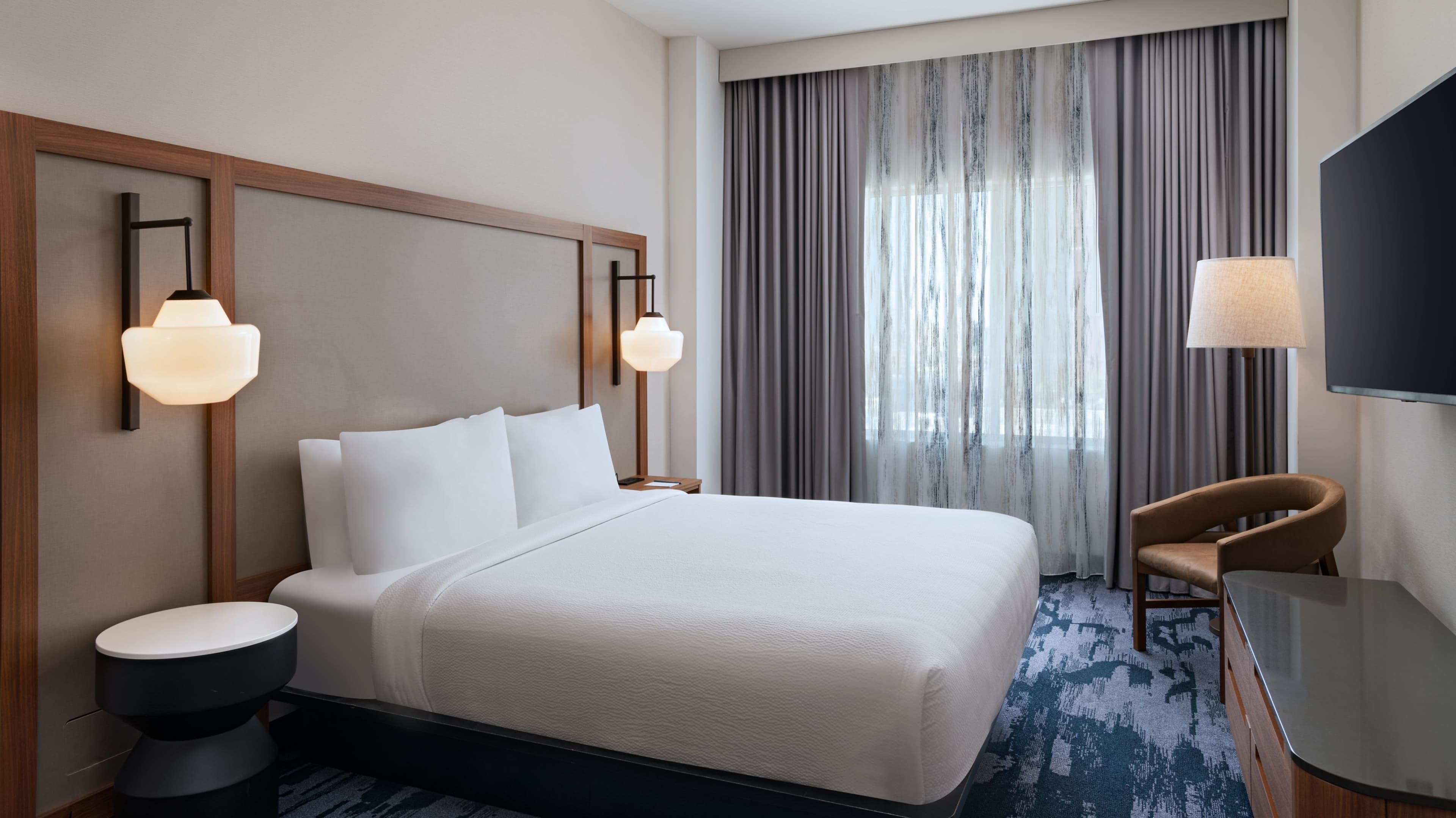 Fairfield Inn & Suites Austin Downtown — 7