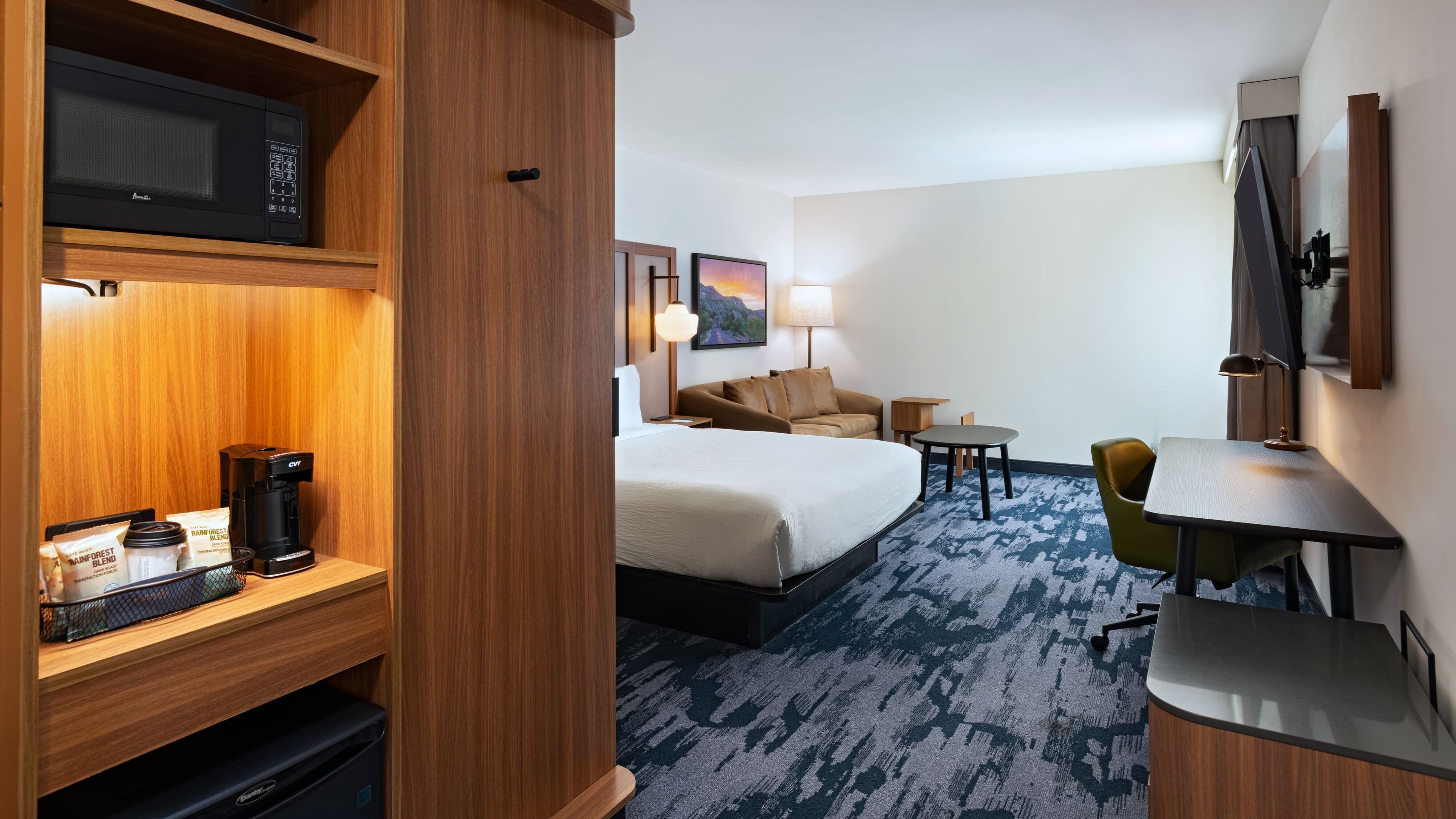 Fairfield Inn & Suites Austin Downtown — 13