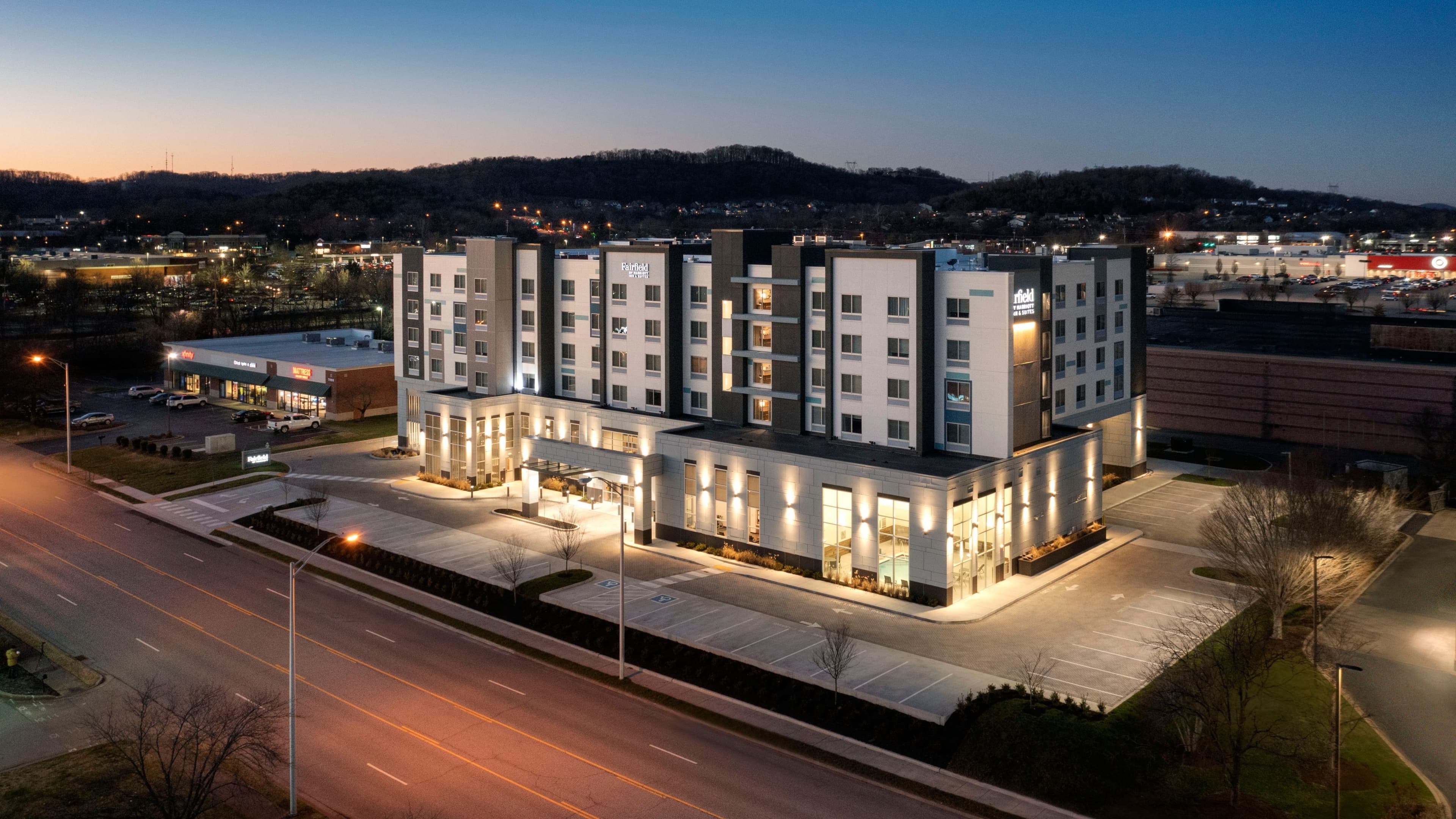Fairfield Inn & Suites Franklin Cool Springs — 10