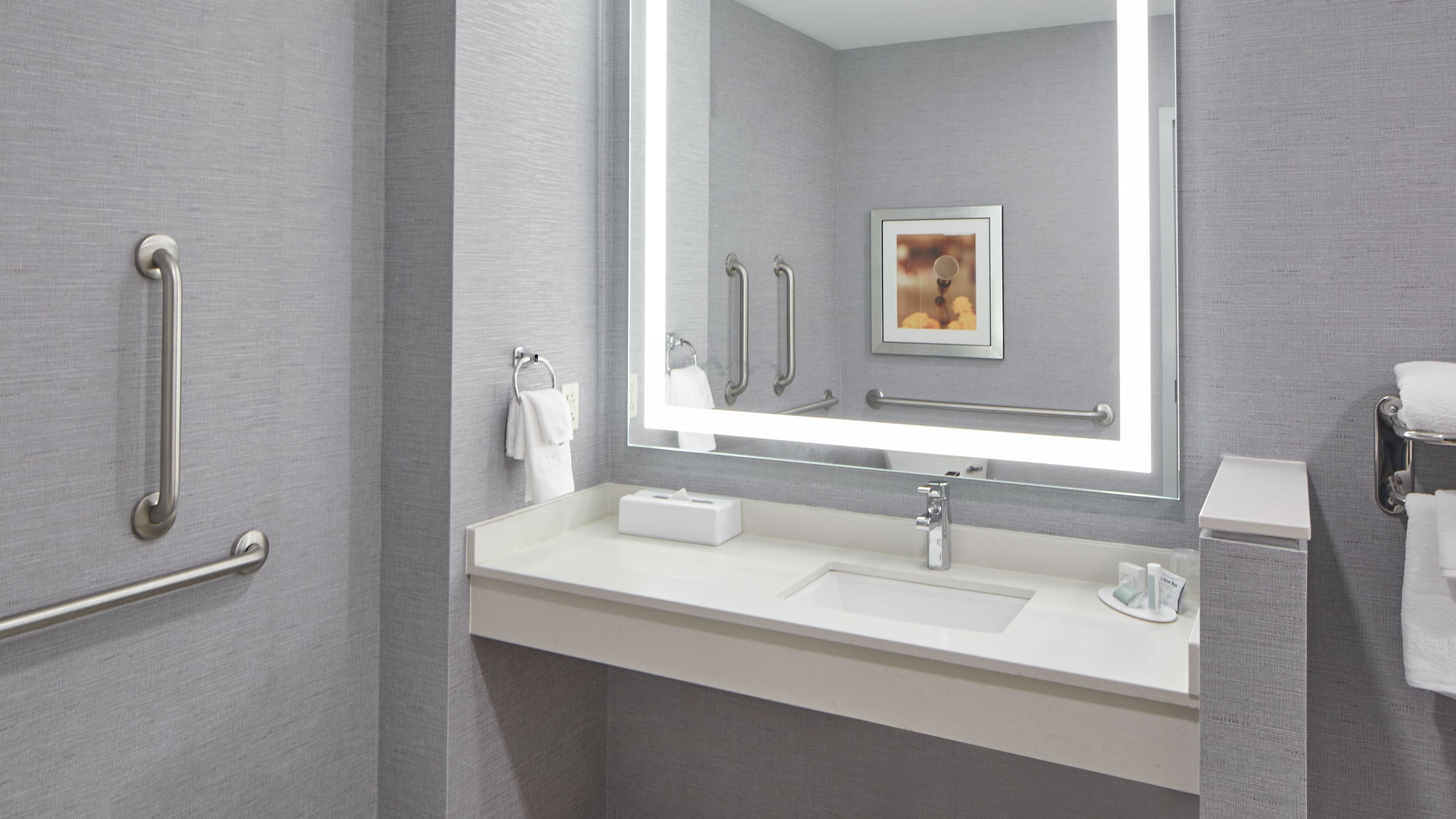 Fairfield Inn & Suites Nashville Downtown/The Gulch — 7