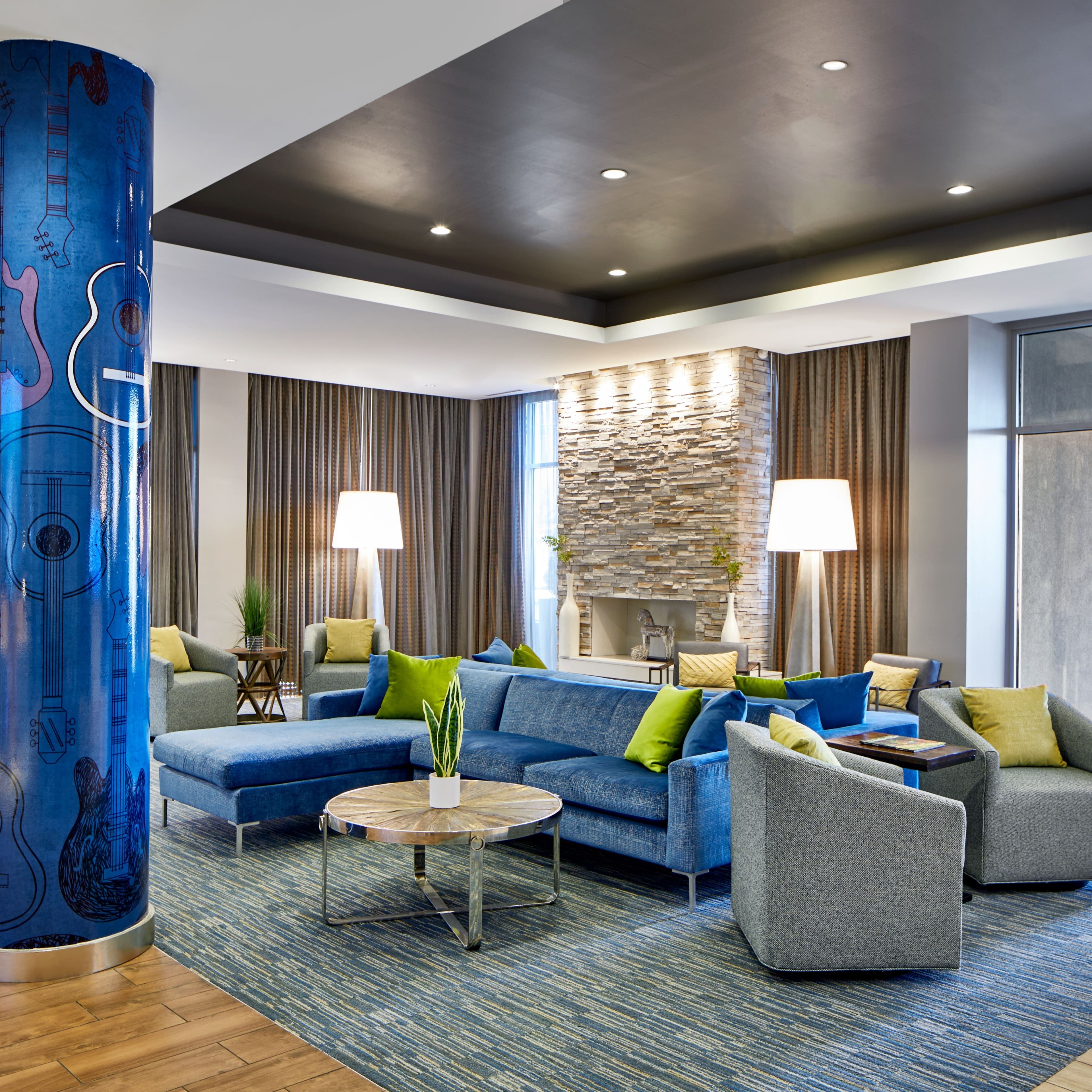 Fairfield Inn & Suites Nashville Downtown/The Gulch - Image 1