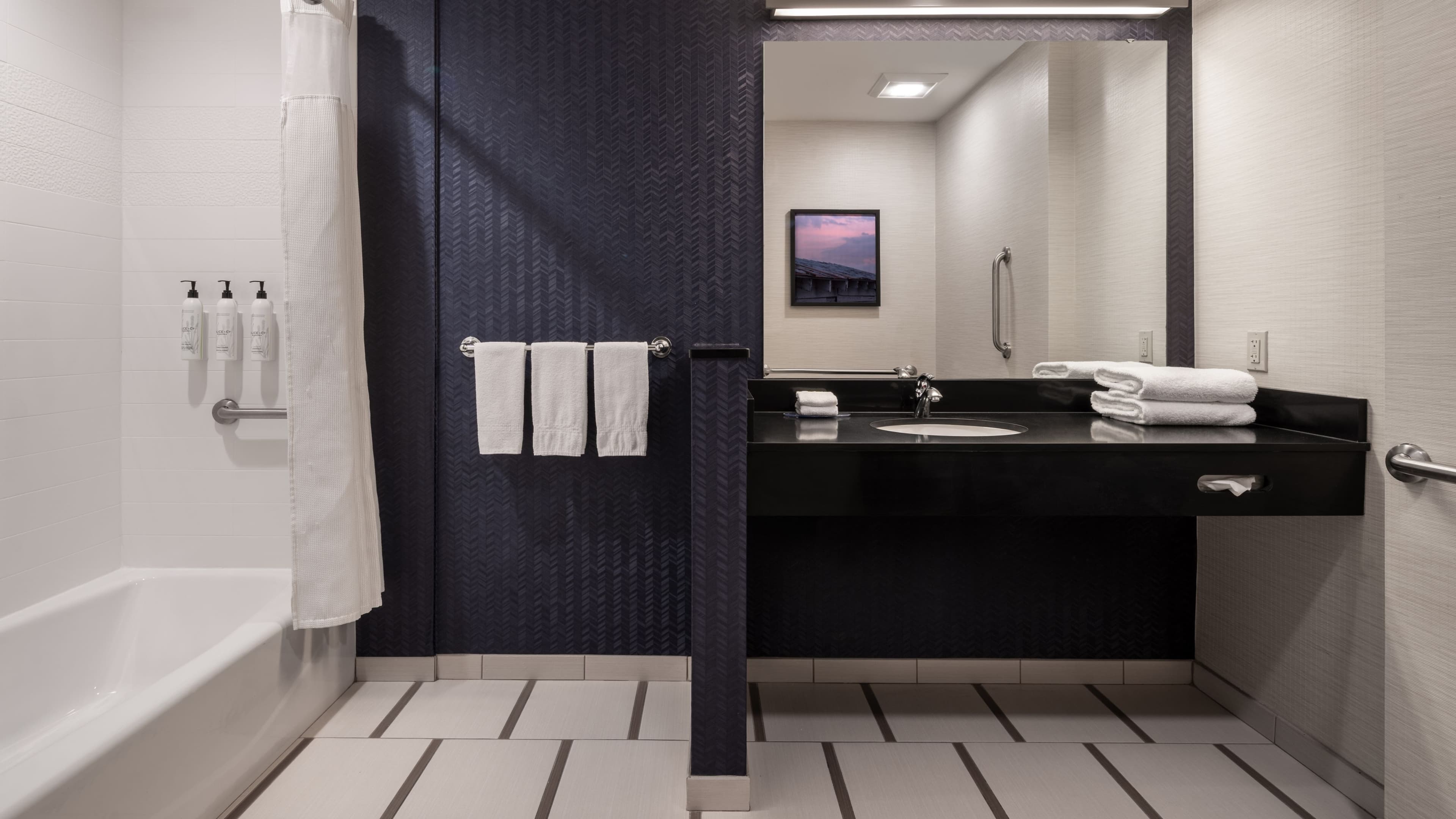 Fairfield Inn & Suites Akron Fairlawn — 8