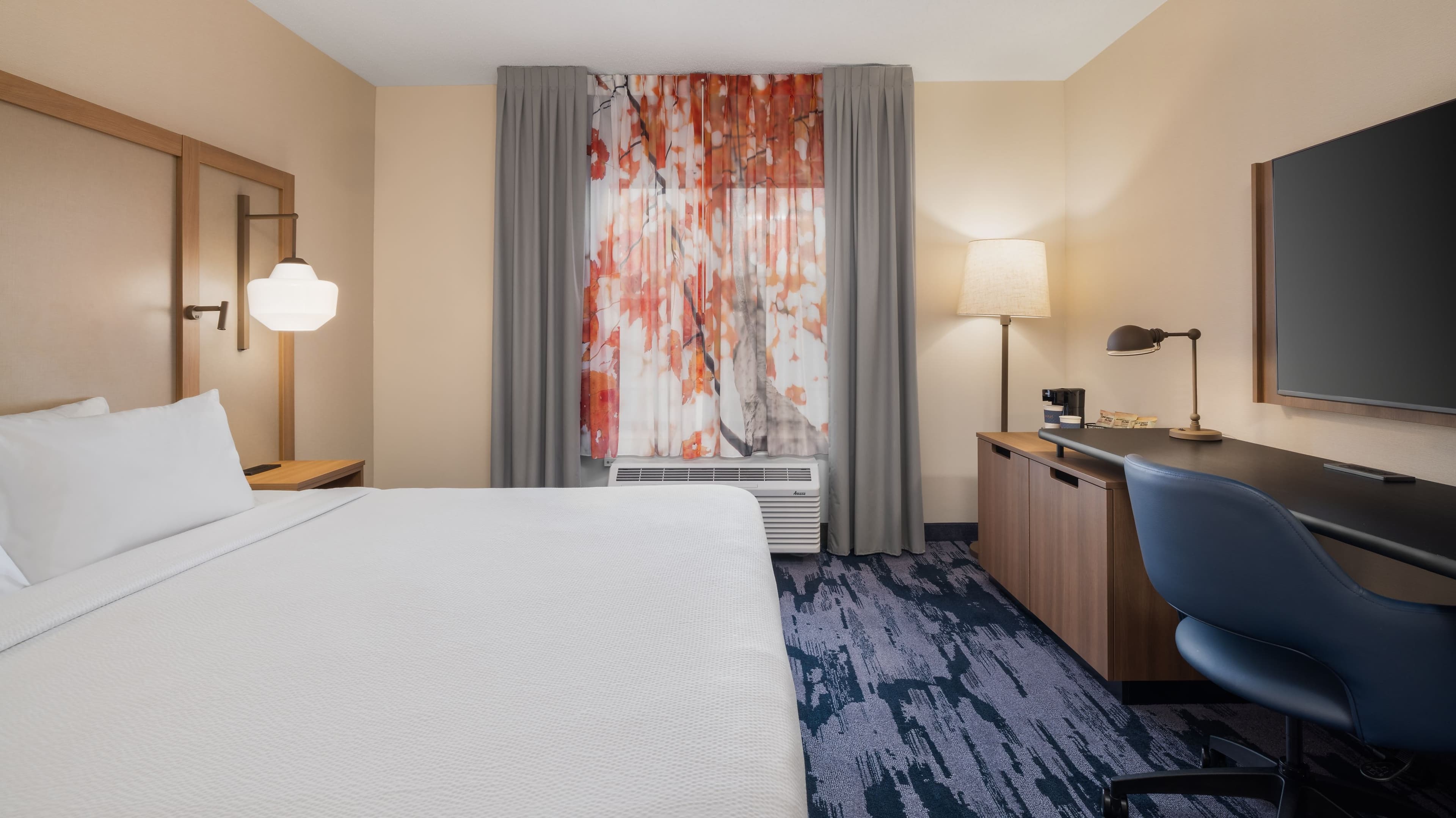 Fairfield Inn & Suites Cumberland - Image 2