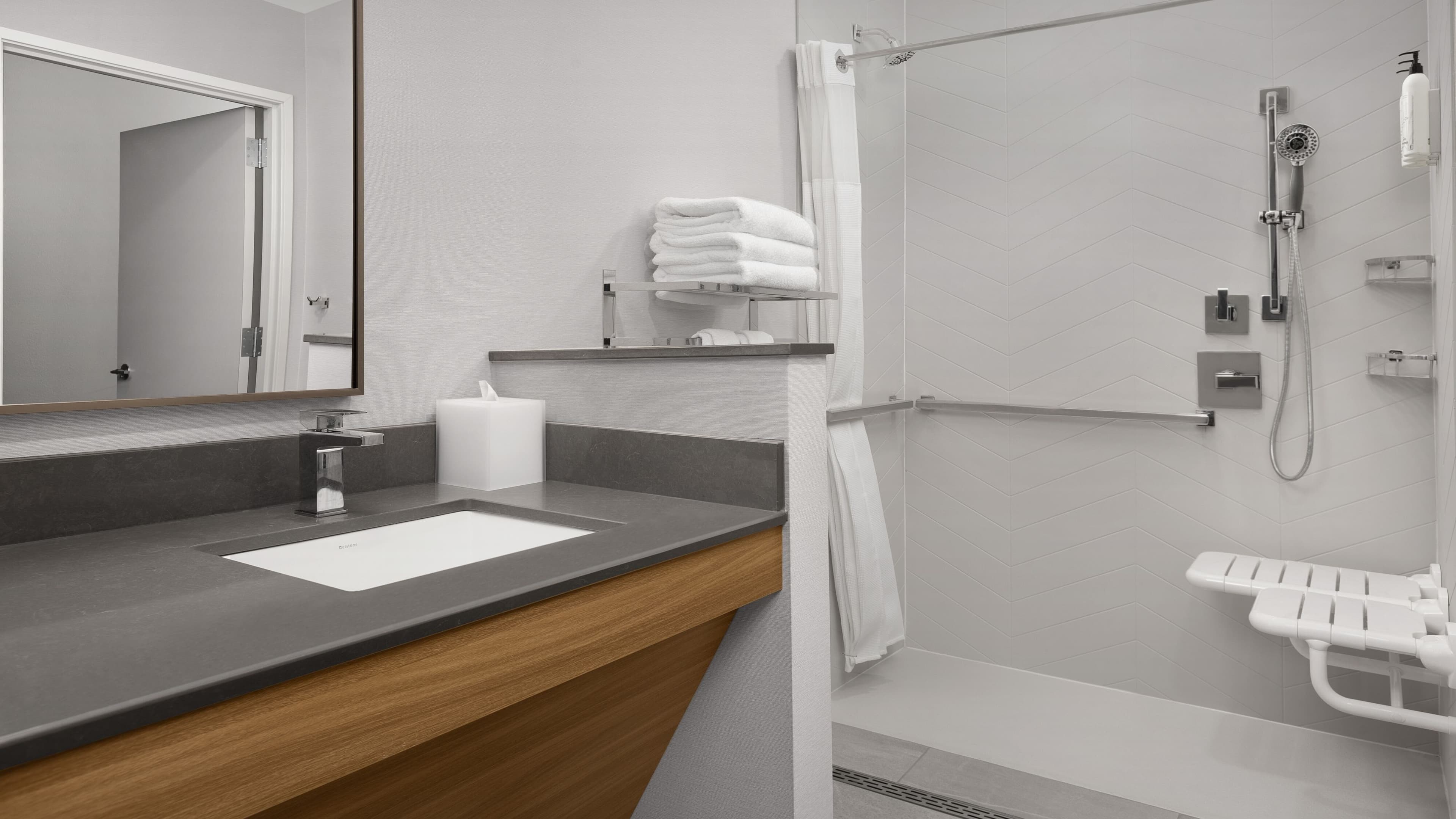 Fairfield Inn & Suites Sikeston — 7
