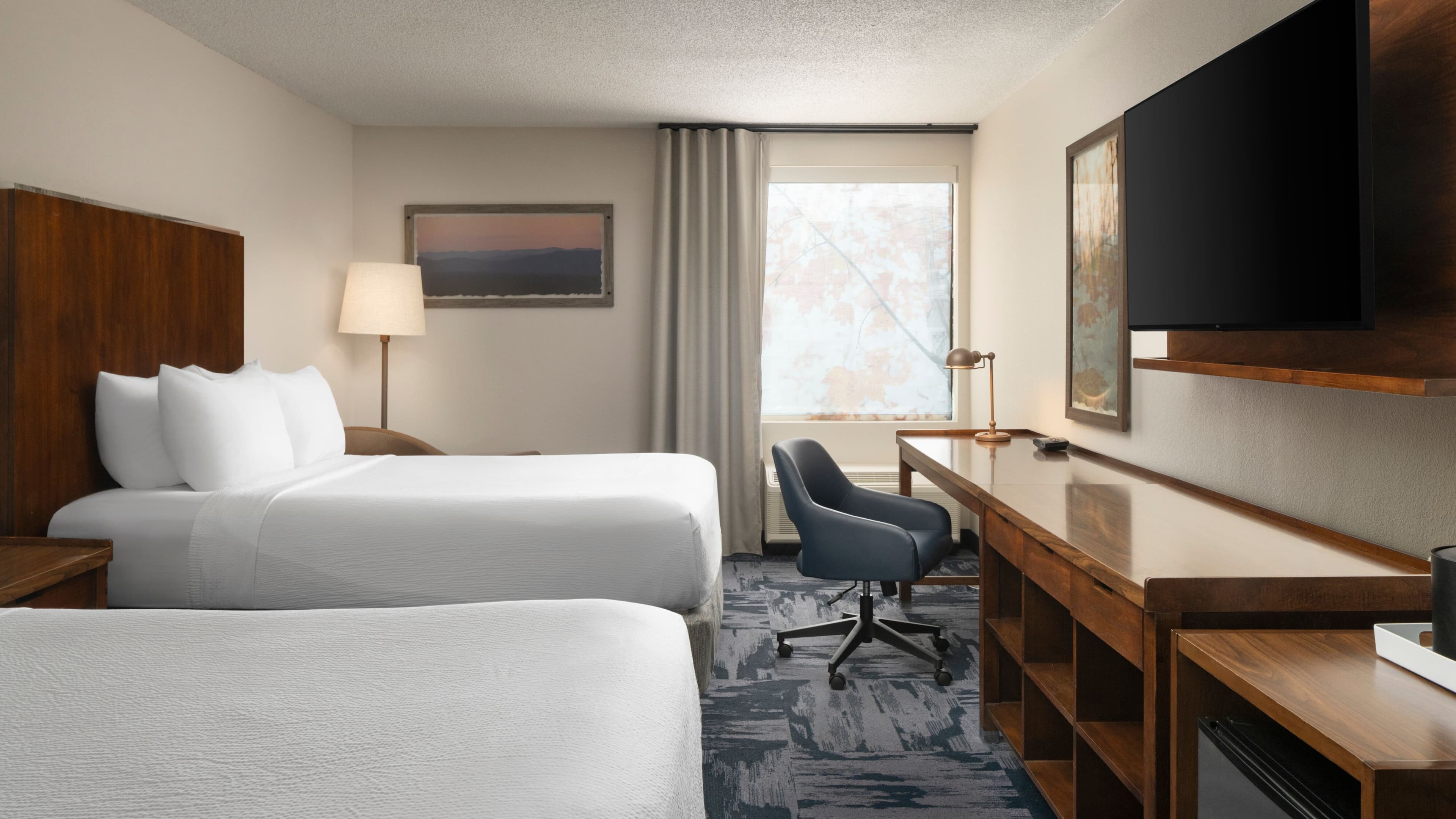Fairfield Inn & Suites Chattanooga - Image 2