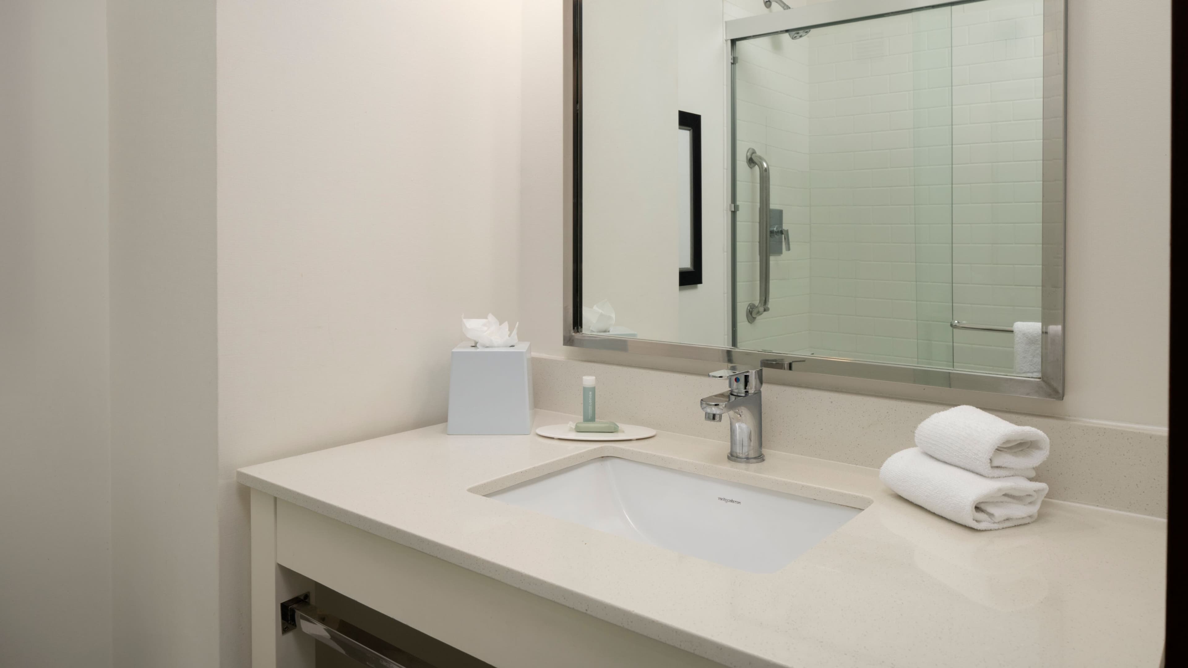 Fairfield Inn & Suites Chattanooga - Image 4
