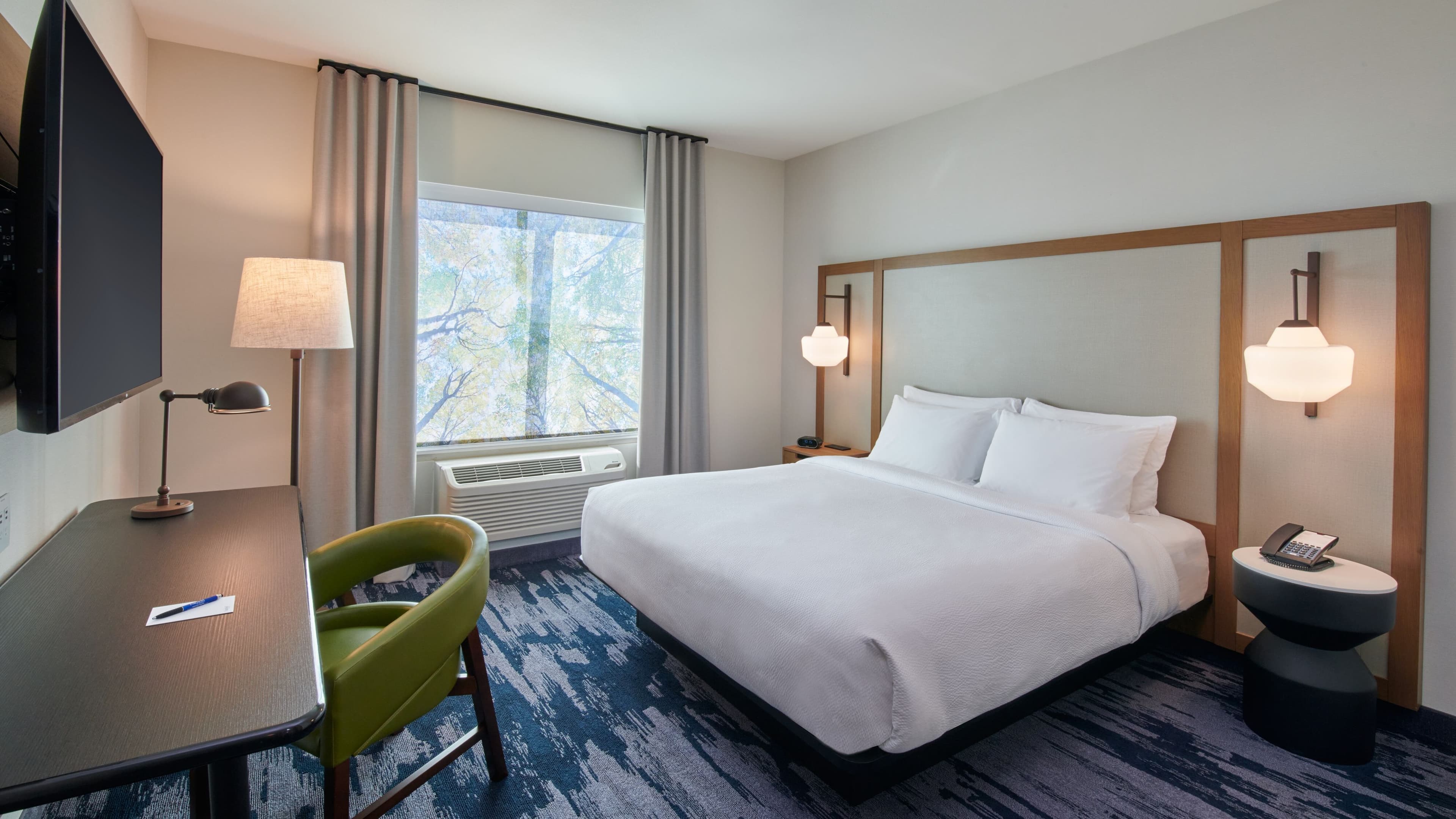 Fairfield Inn & Suites Chicago O'Hare - Image 3