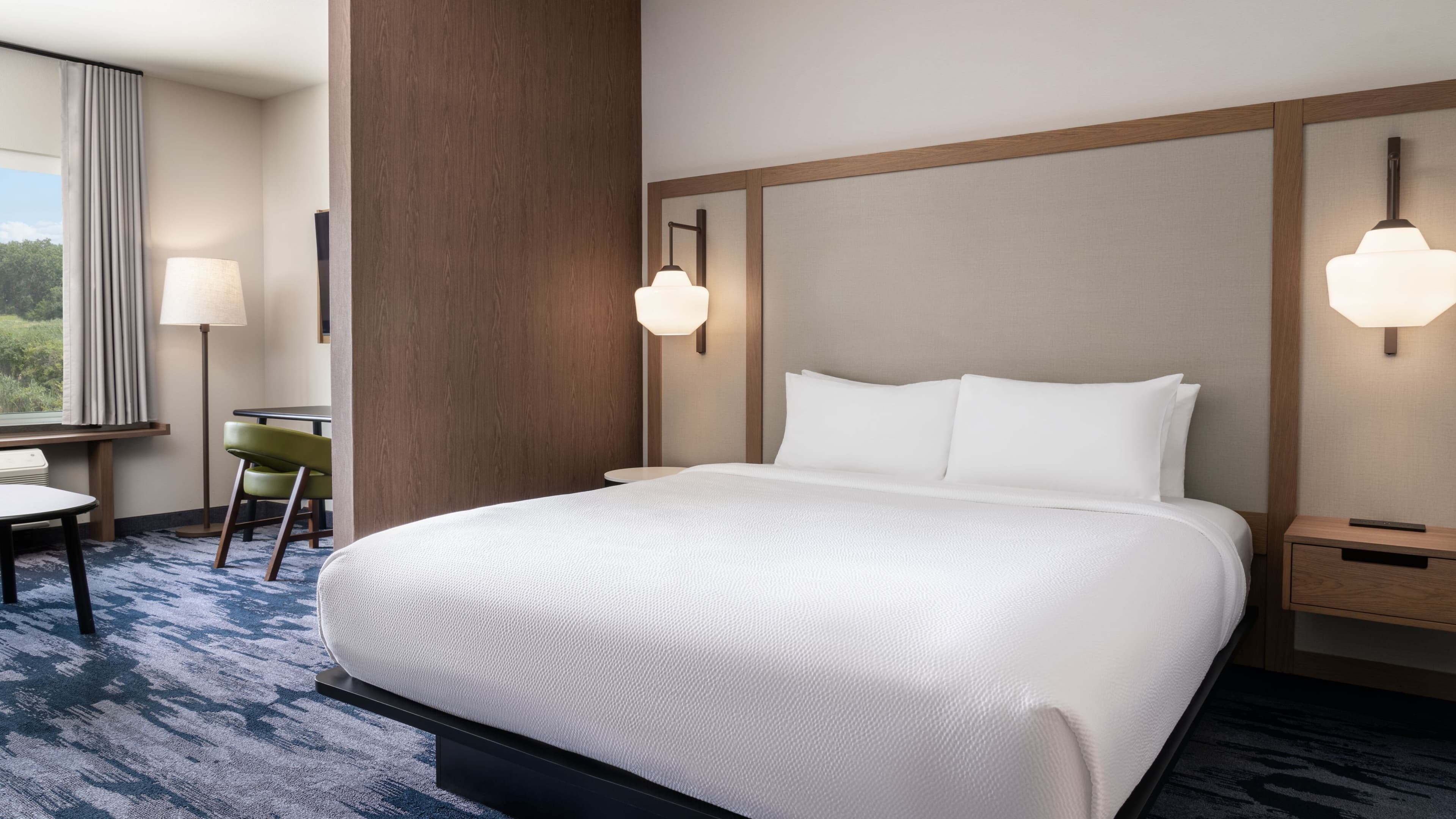 Fairfield Inn & Suites Cleveland Tiedeman Road - Image 5