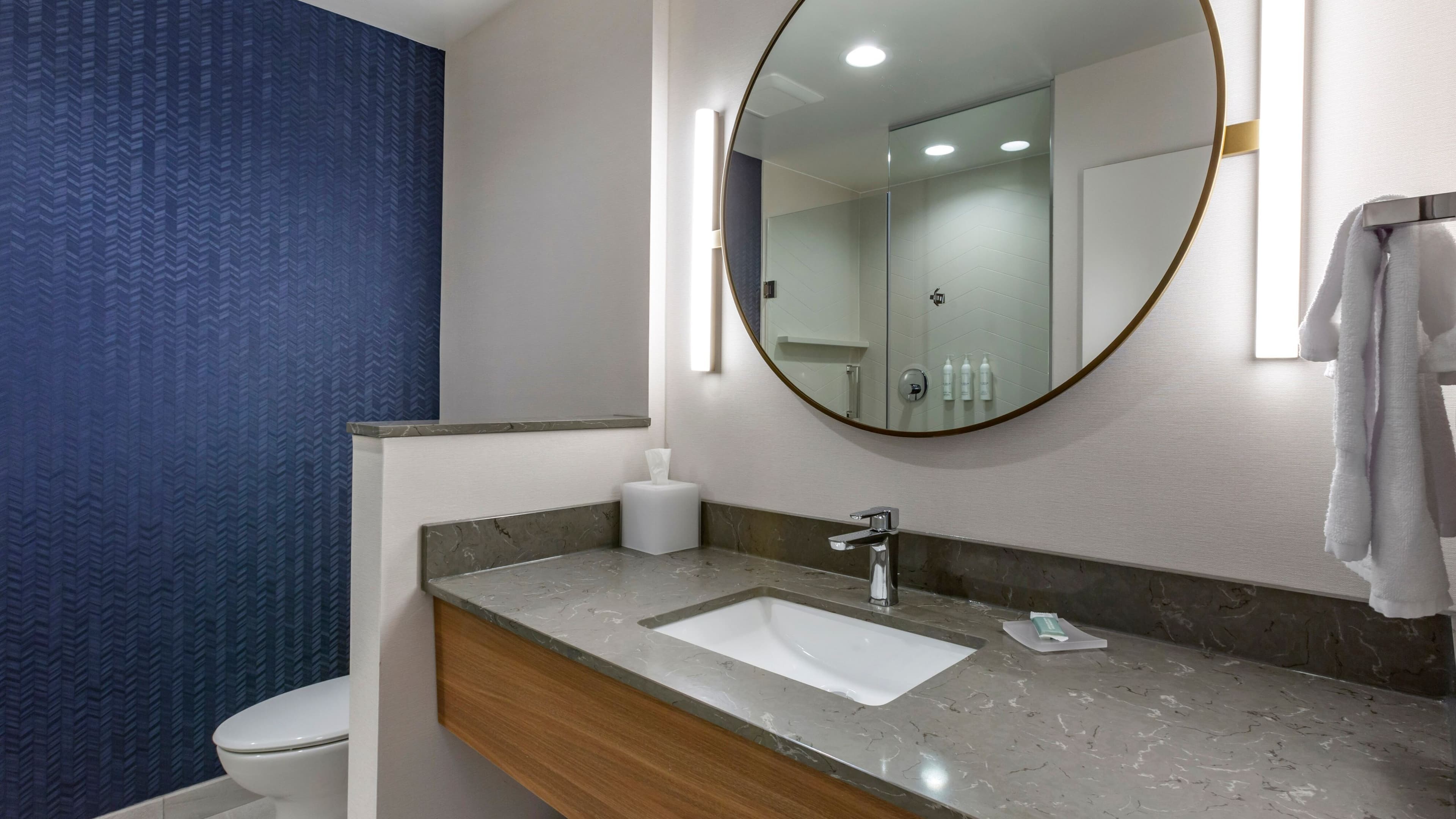 Fairfield Inn & Suites Sandusky — 13