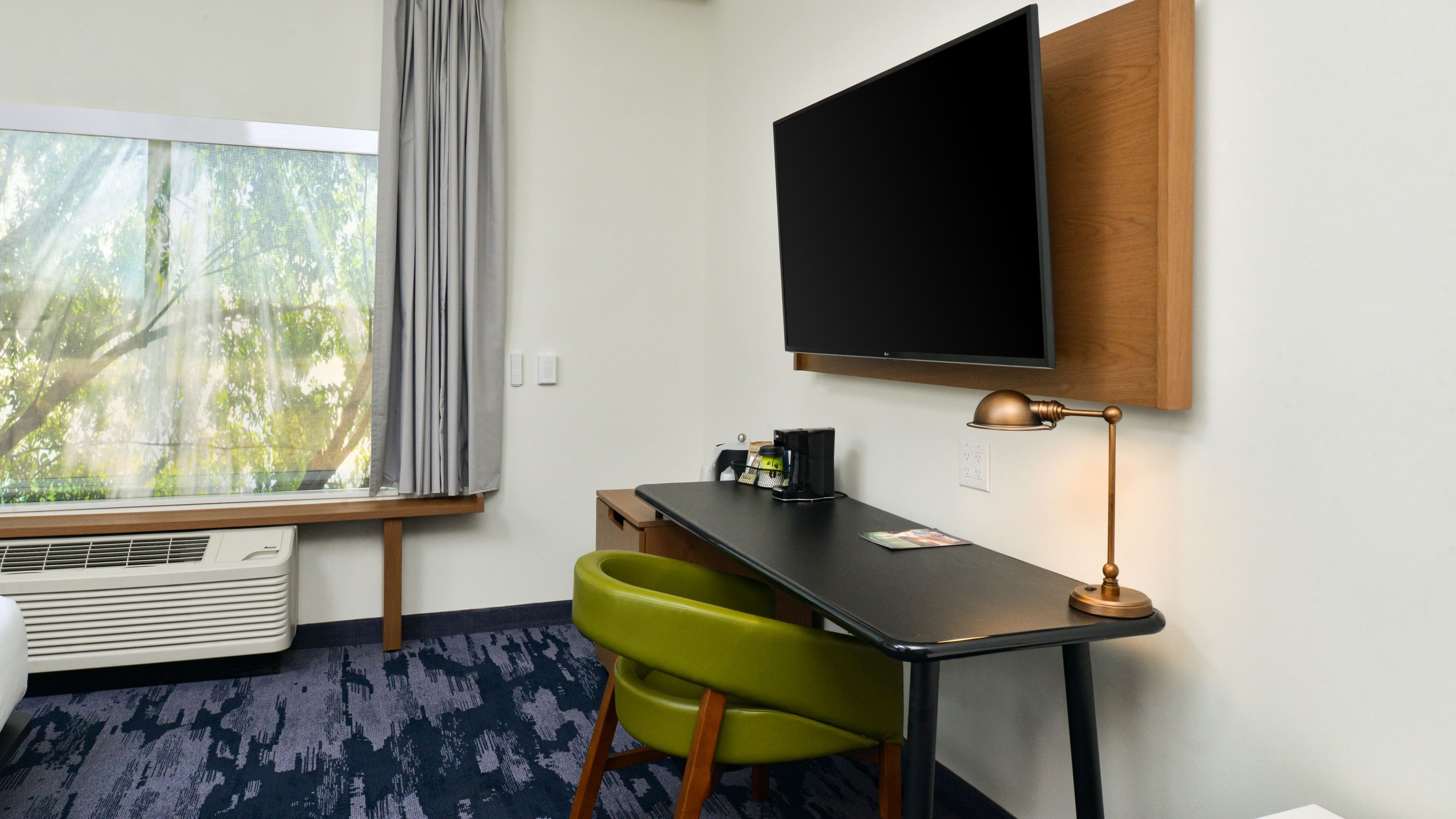 Fairfield Inn & Suites Charlotte University Research Park — 3