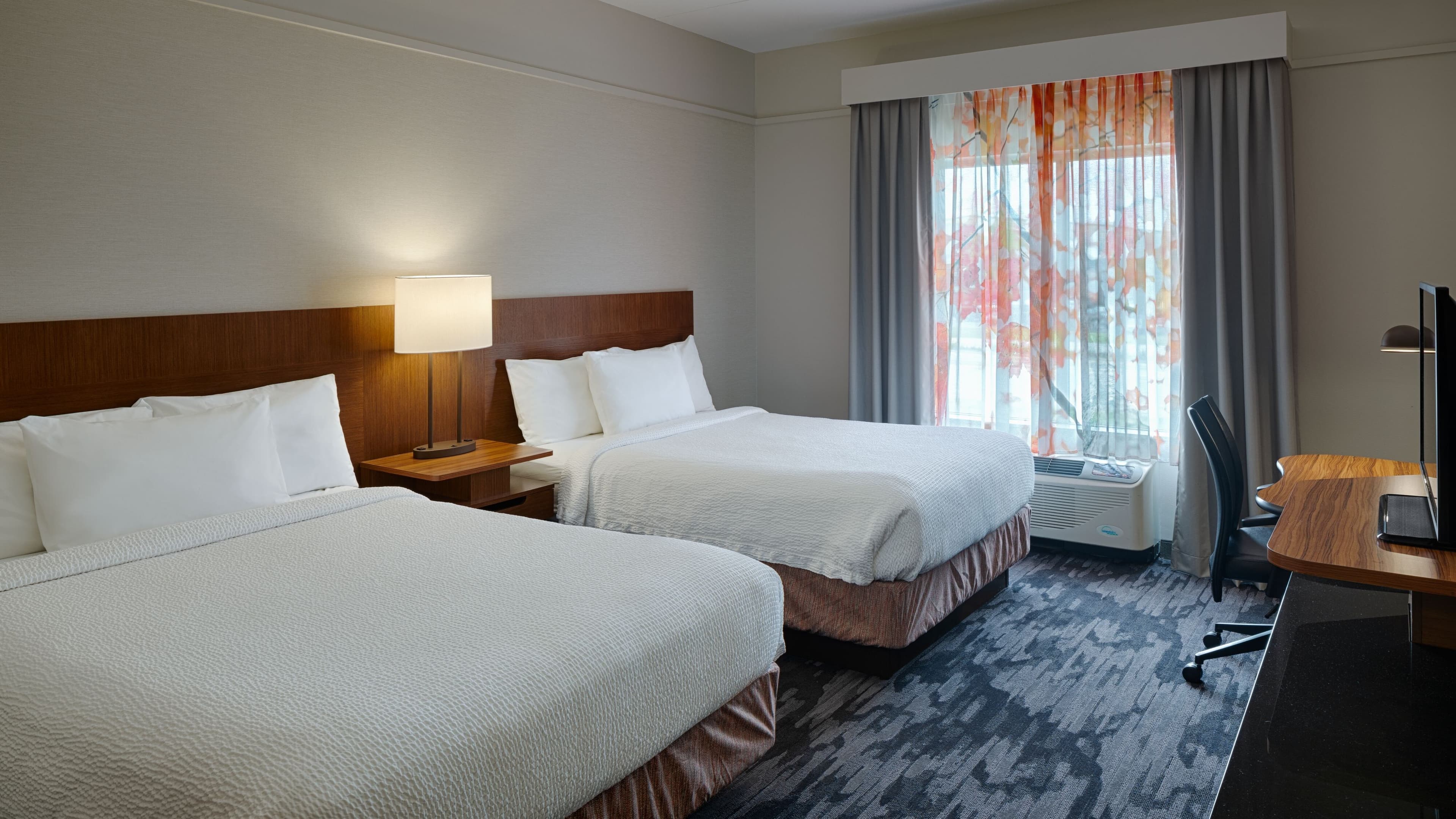 Double Queen Guest Room - Image 1