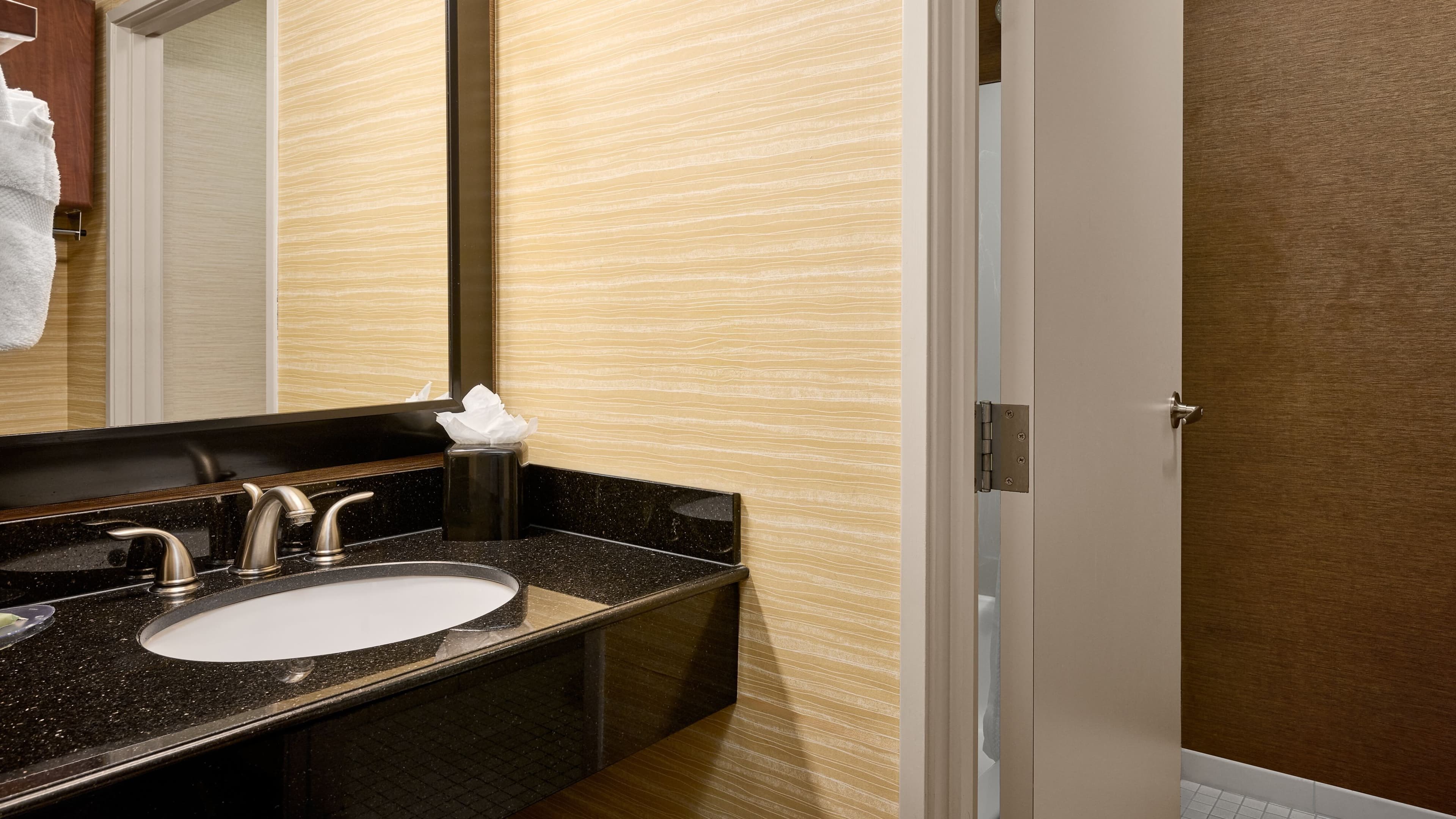 Fairfield Inn & Suites Colorado Springs South — 8