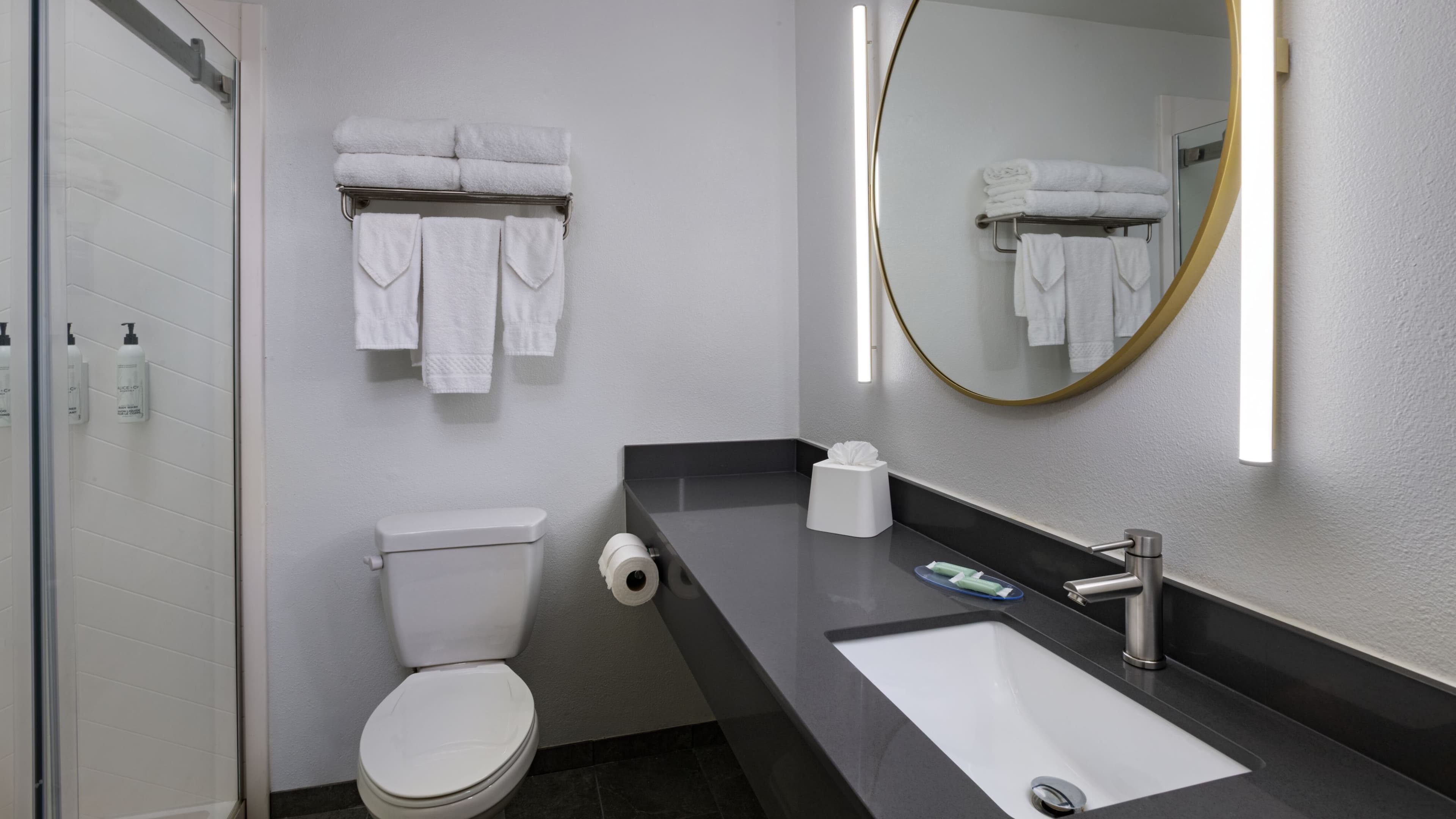 Fairfield Inn & Suites Corpus Christi - Image 5