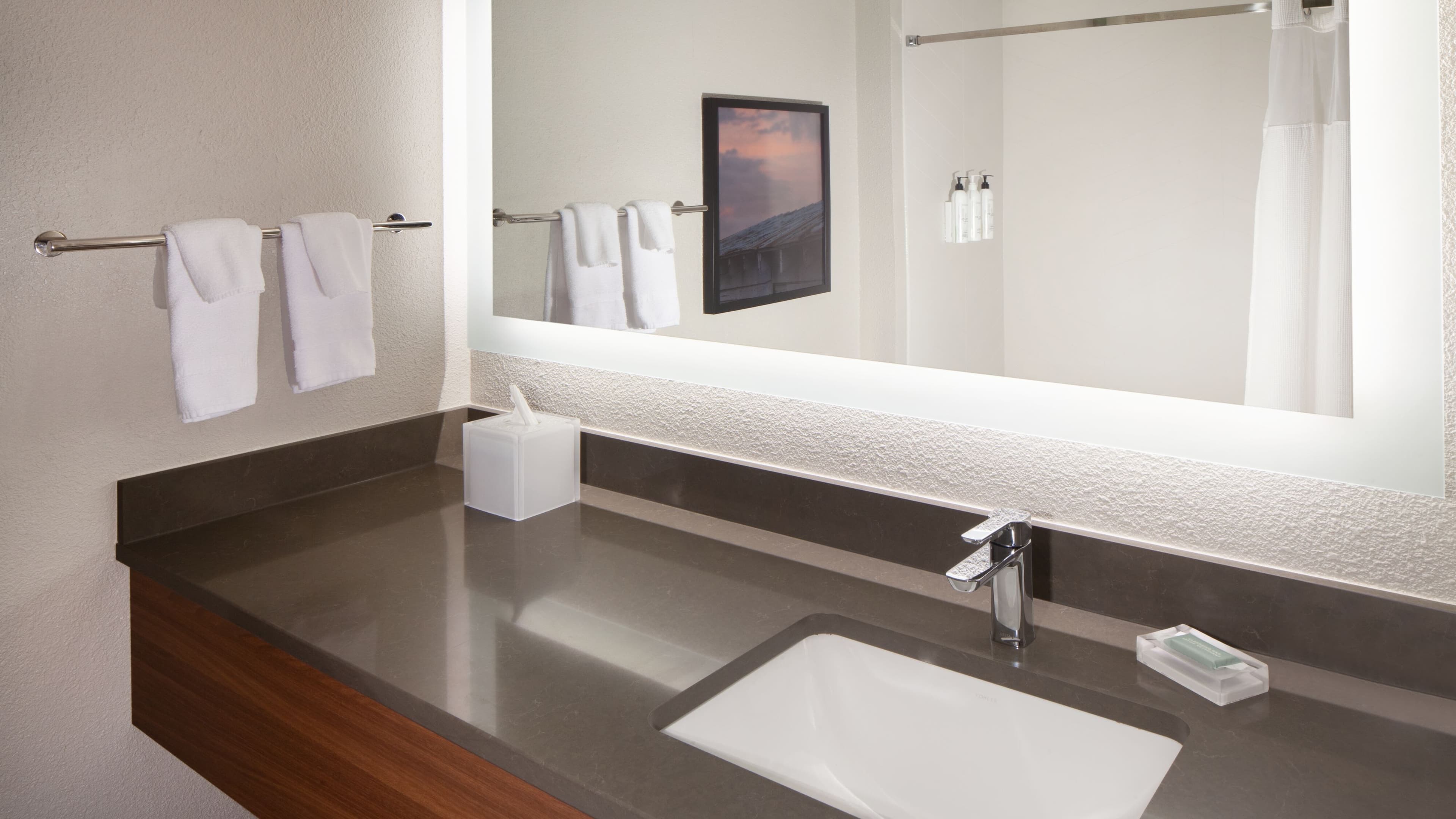 Fairfield Inn & Suites Charleston — 14