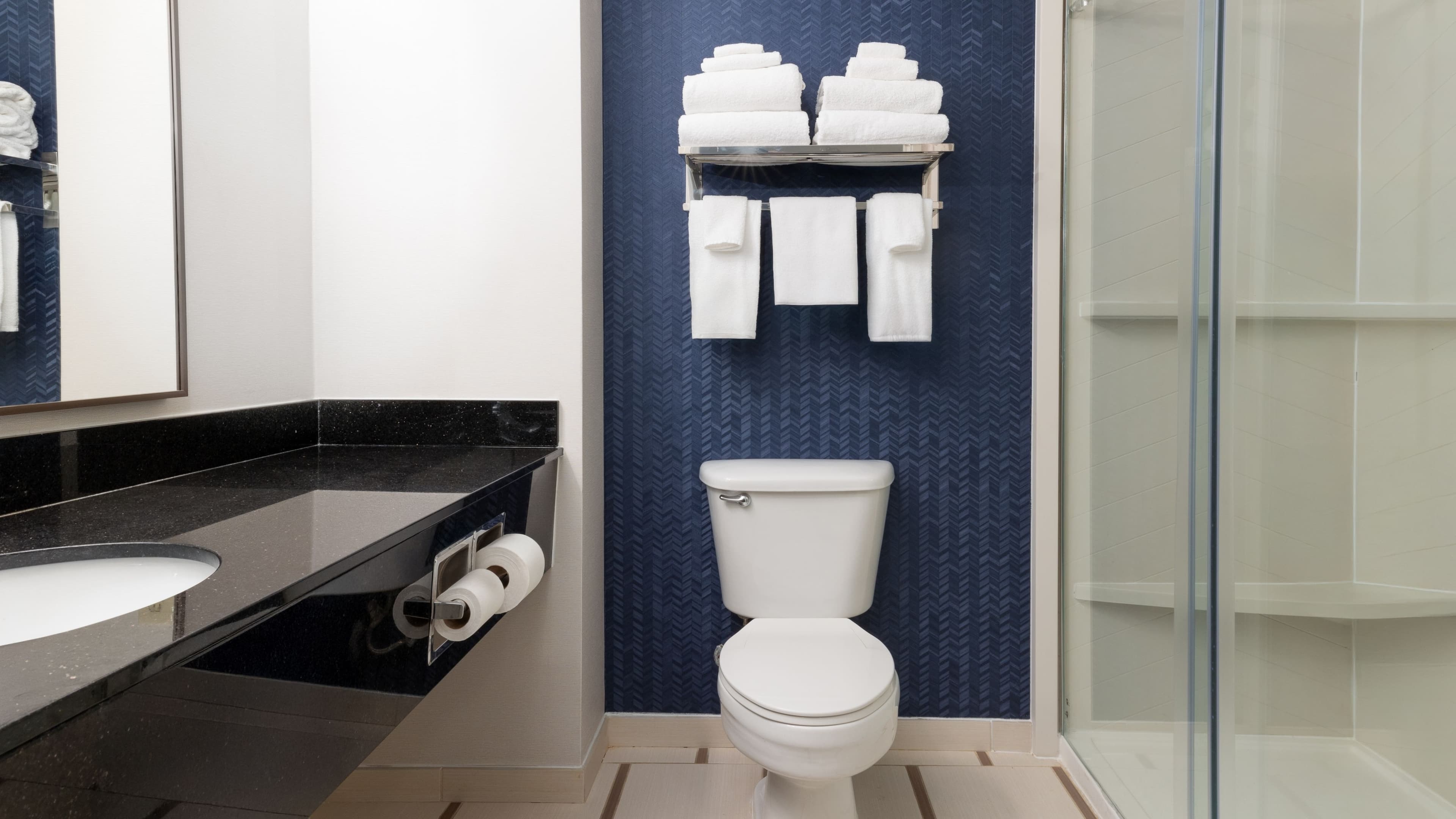 Fairfield Inn & Suites Cincinnati Eastgate — 12