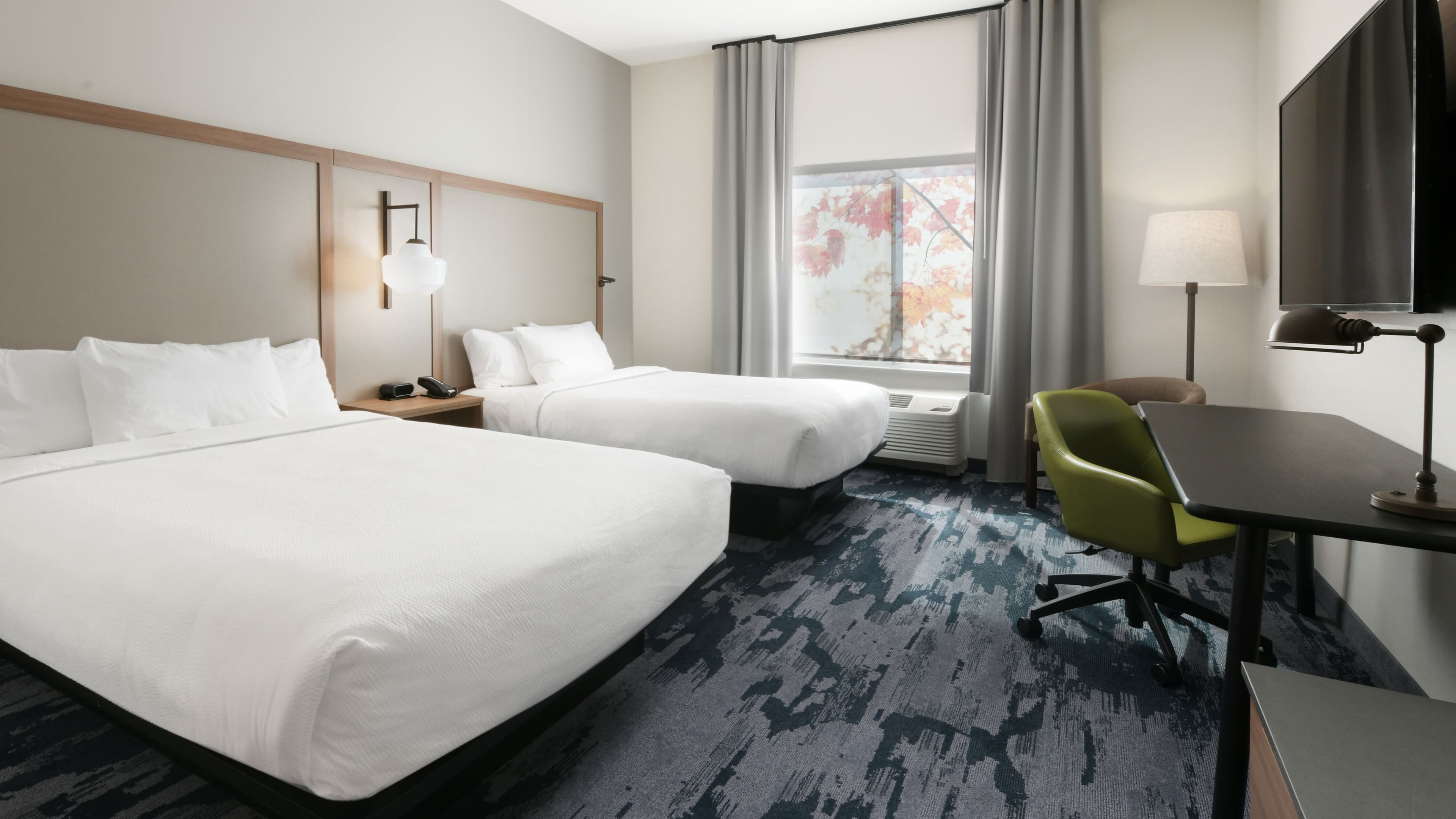 Fairfield Inn & Suites Dallas East - Image 4